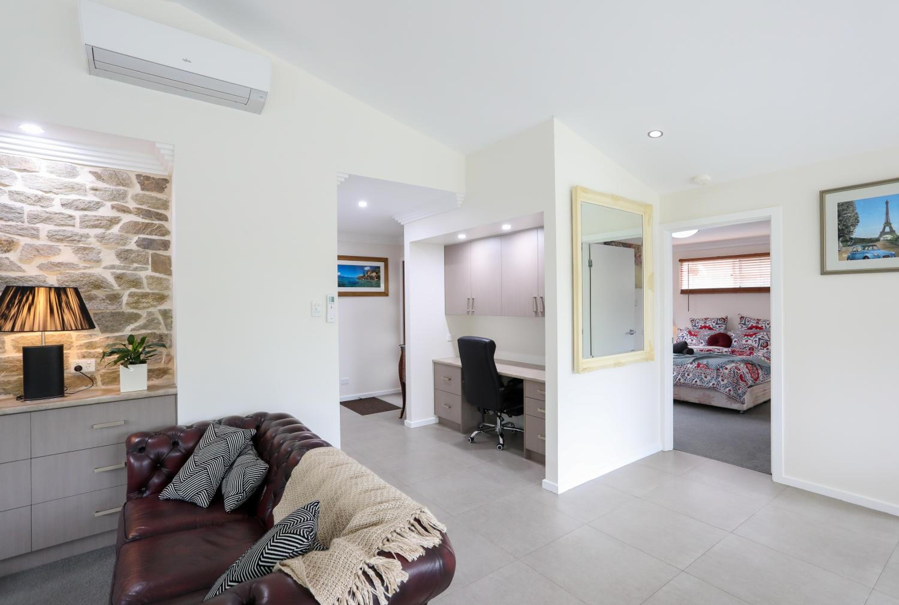 Armidale Cottage on Barney - House 2