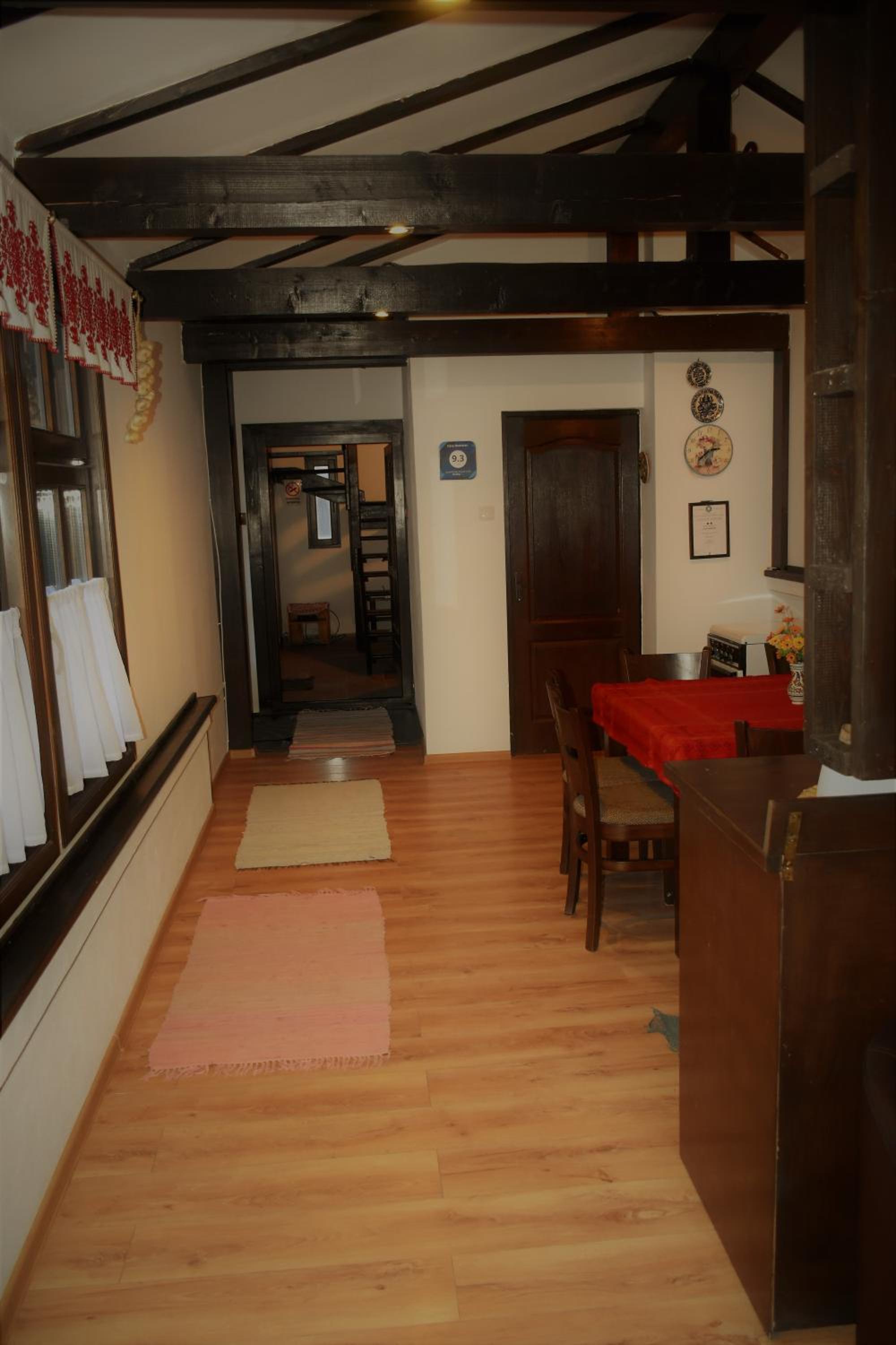 Photo 37
