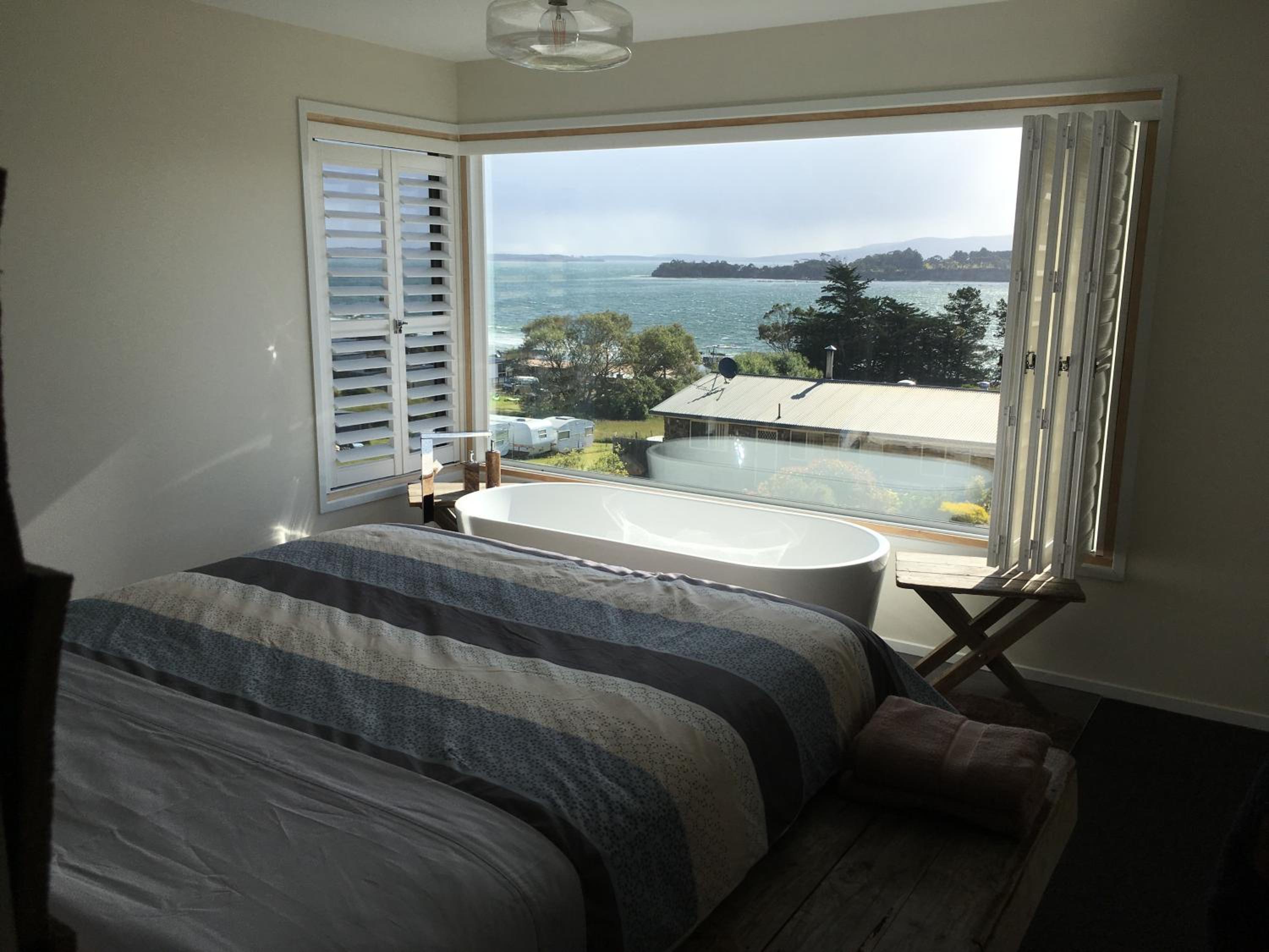 Couples Getaway on Bruny Island
