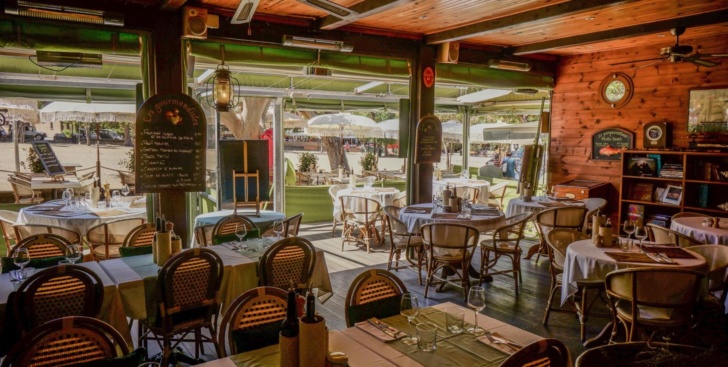 restaurant
