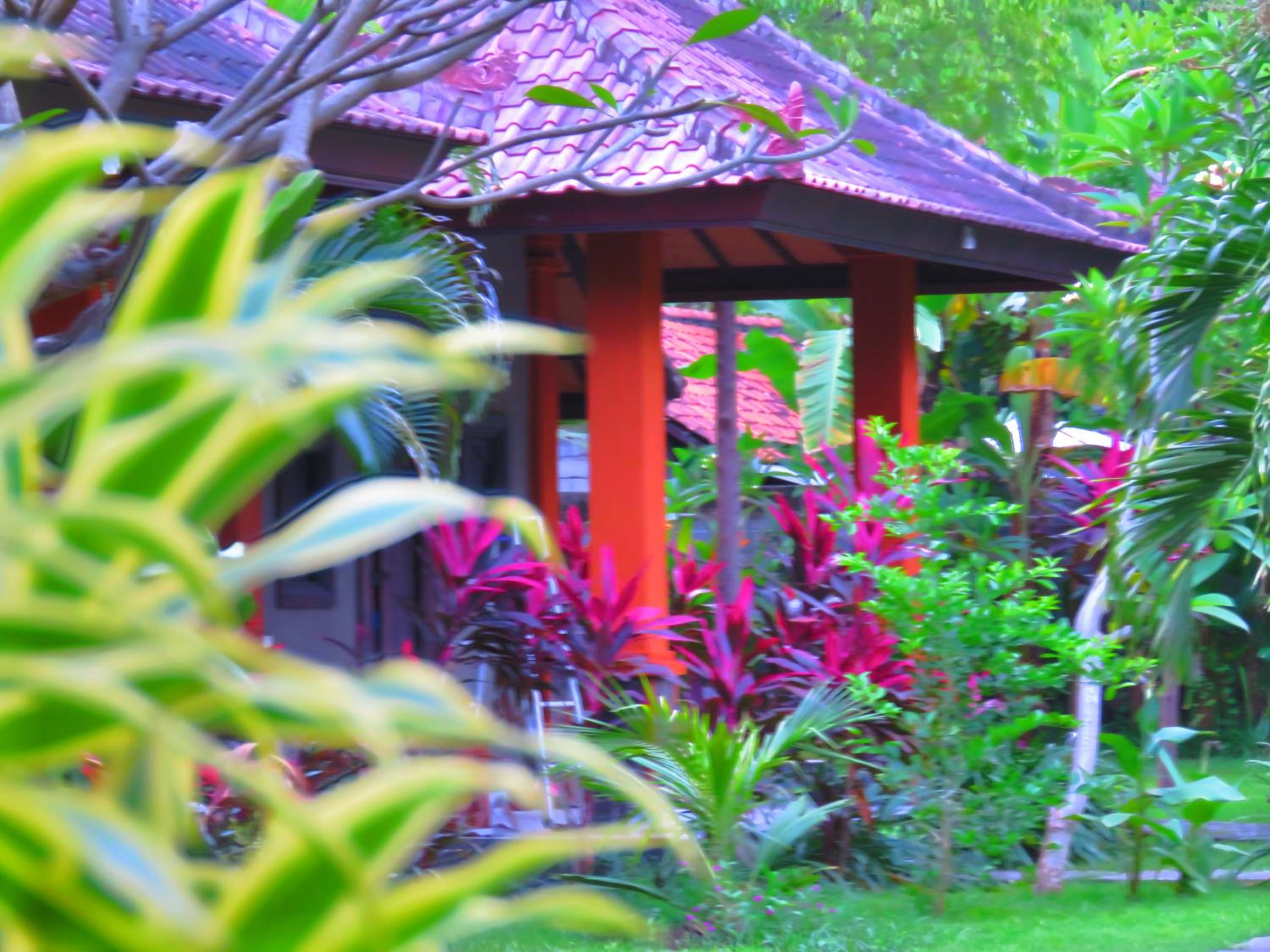 Suka Sari Cottages