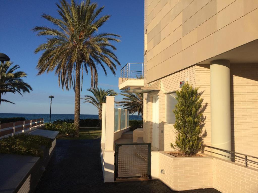 Marenia, dúplex en primera línea de playa view 3
