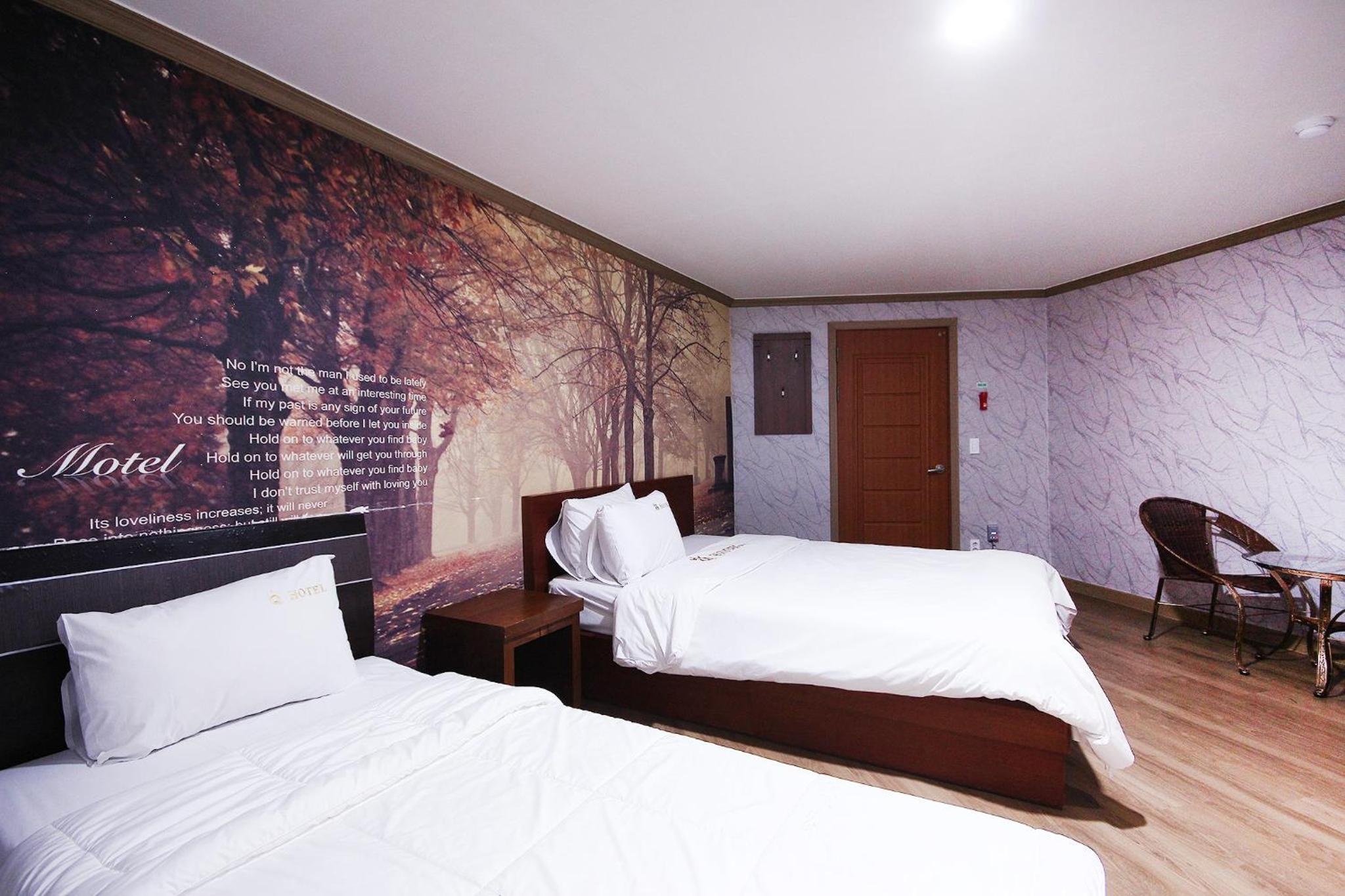 Happy Q Motel