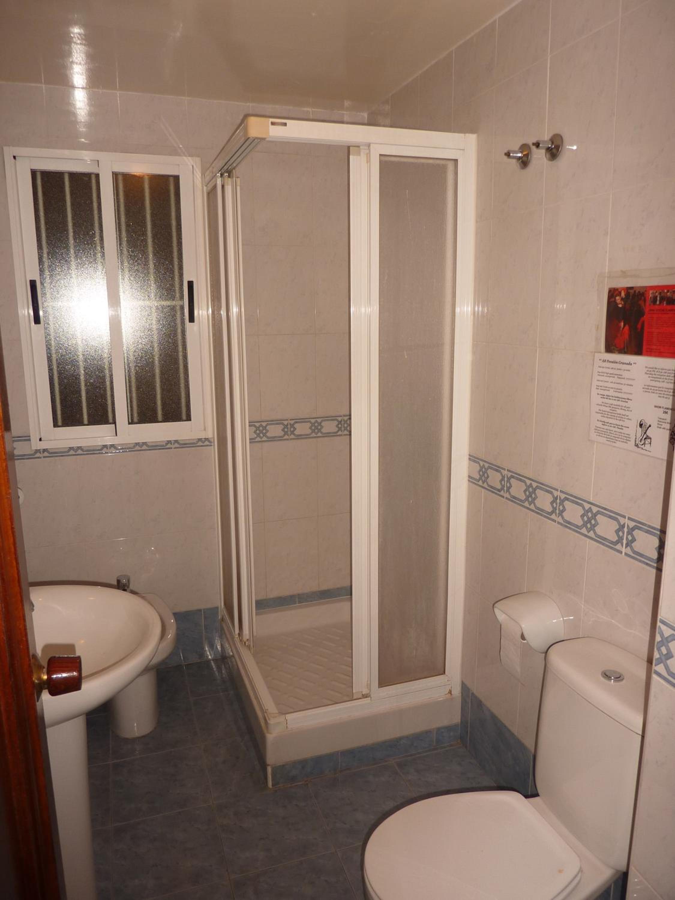 Photo 34