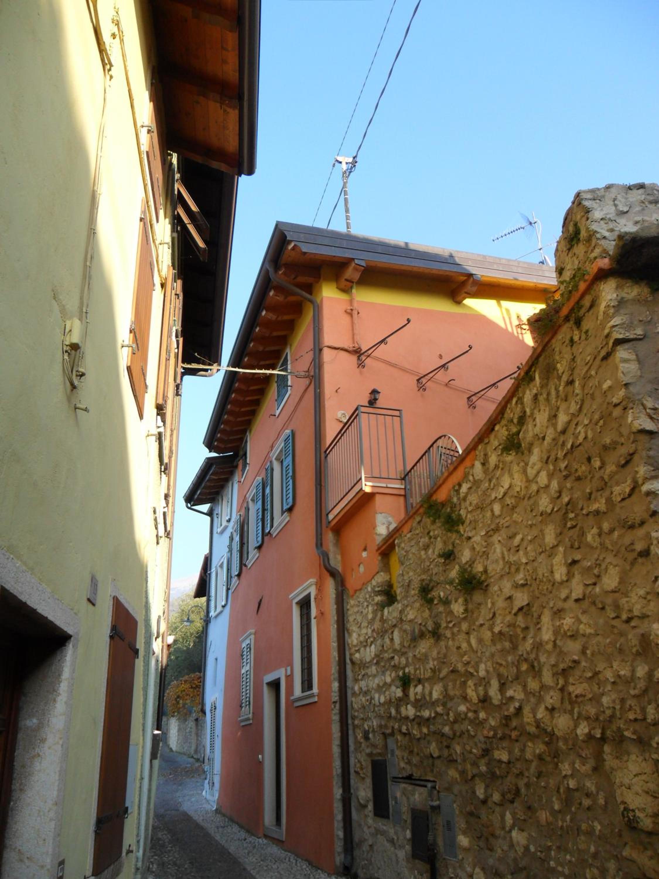 Photo 34