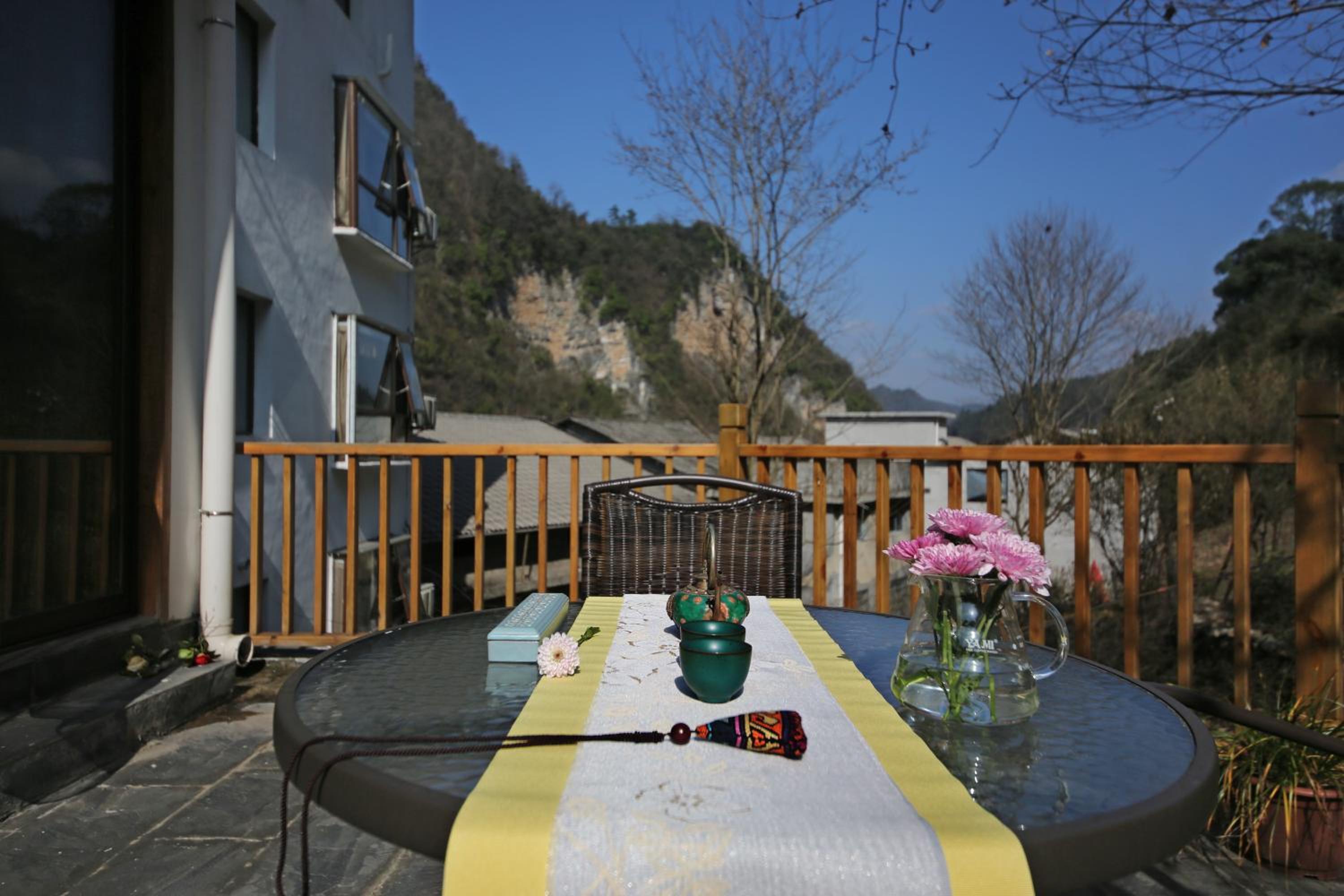 Zhangjiajie One city one inn