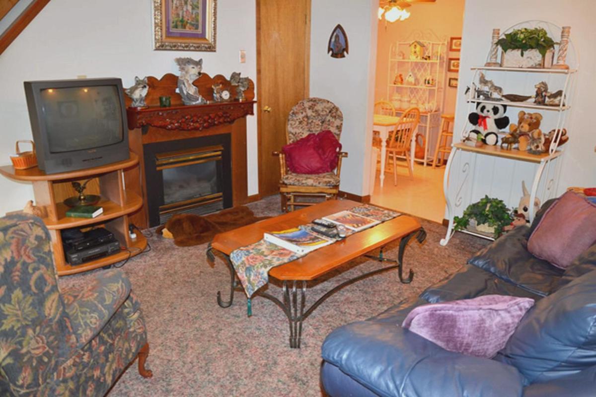 Photo 9