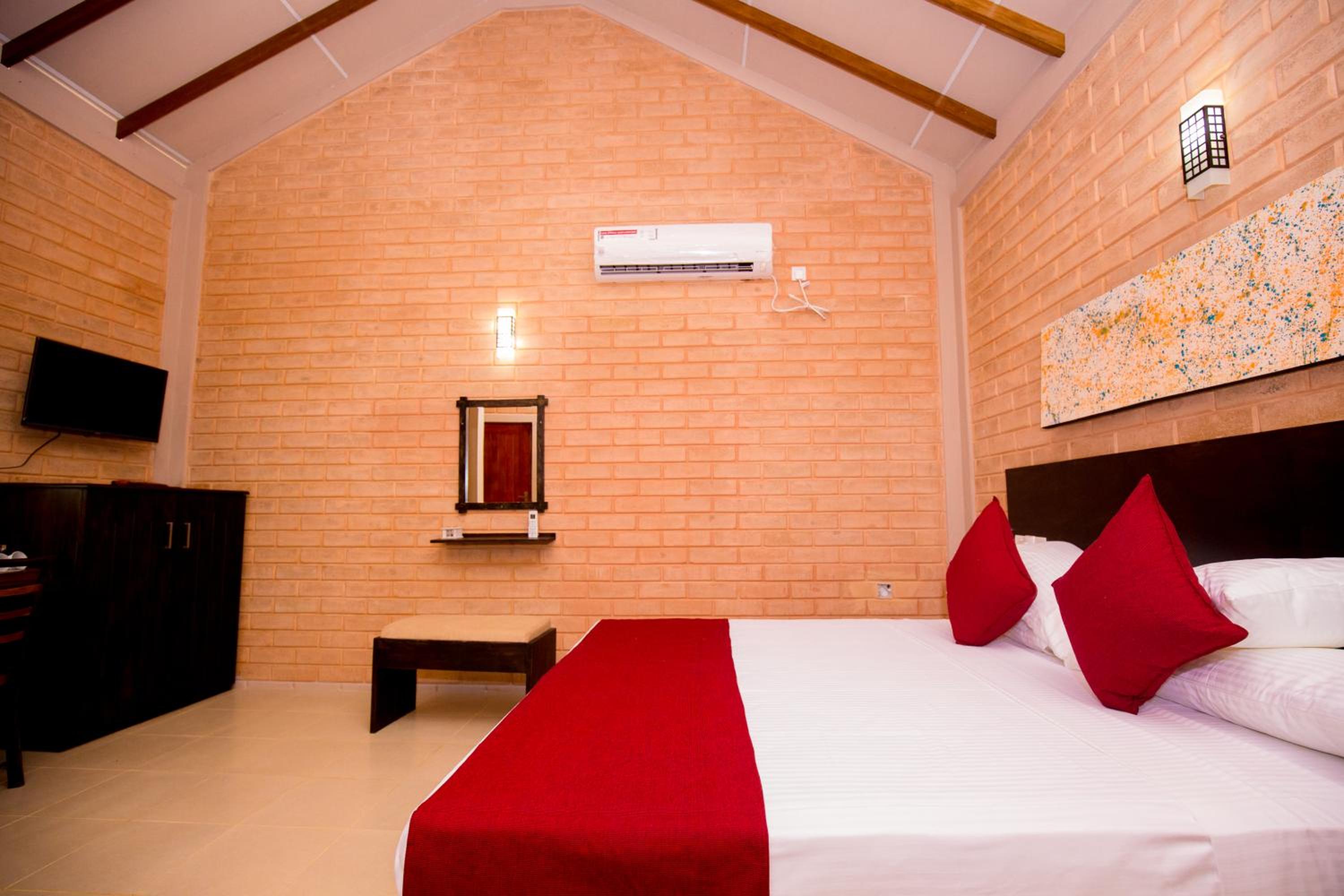 Tringa Villas Yala view 5