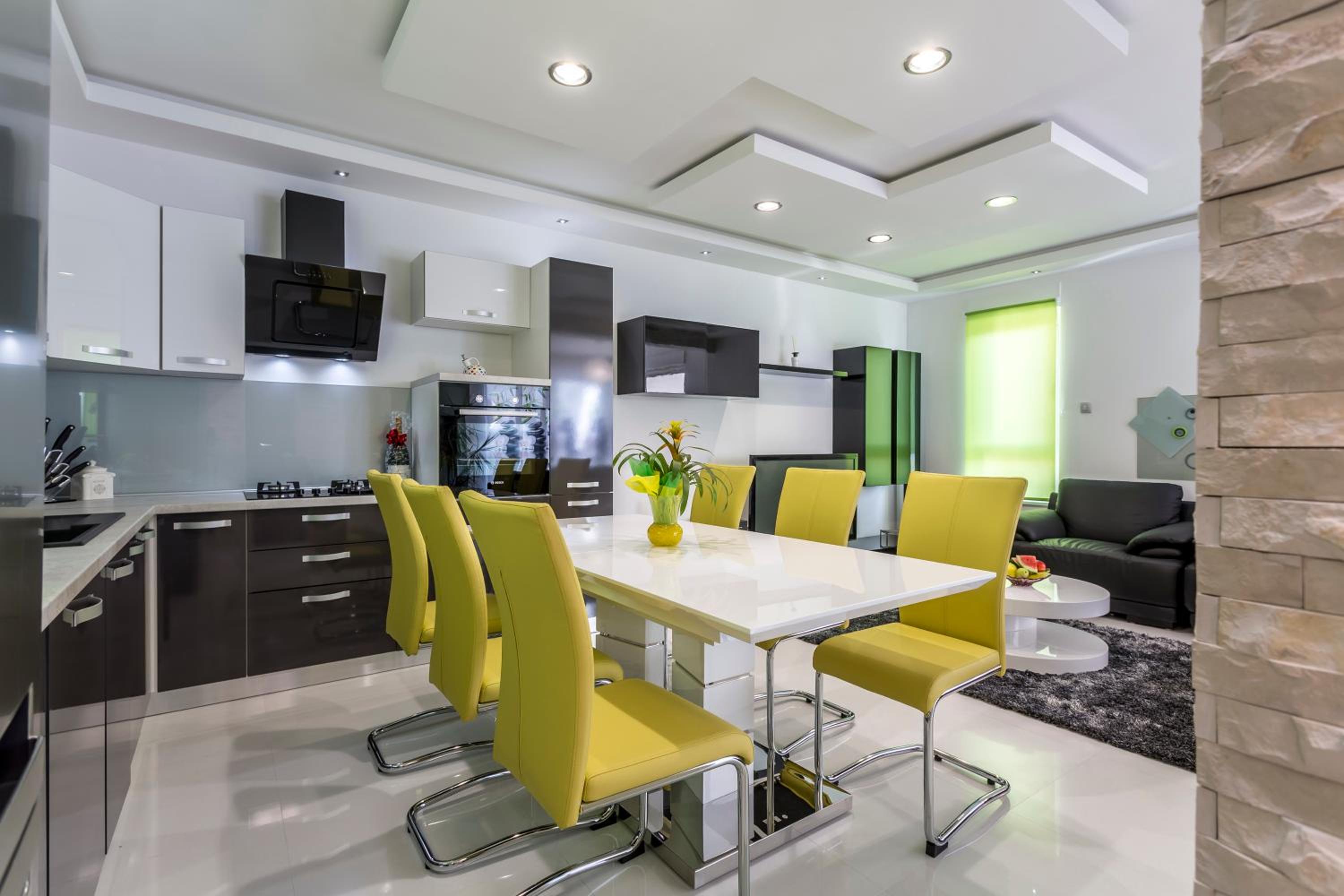 Sea Pearl Luxury Apartment view 4