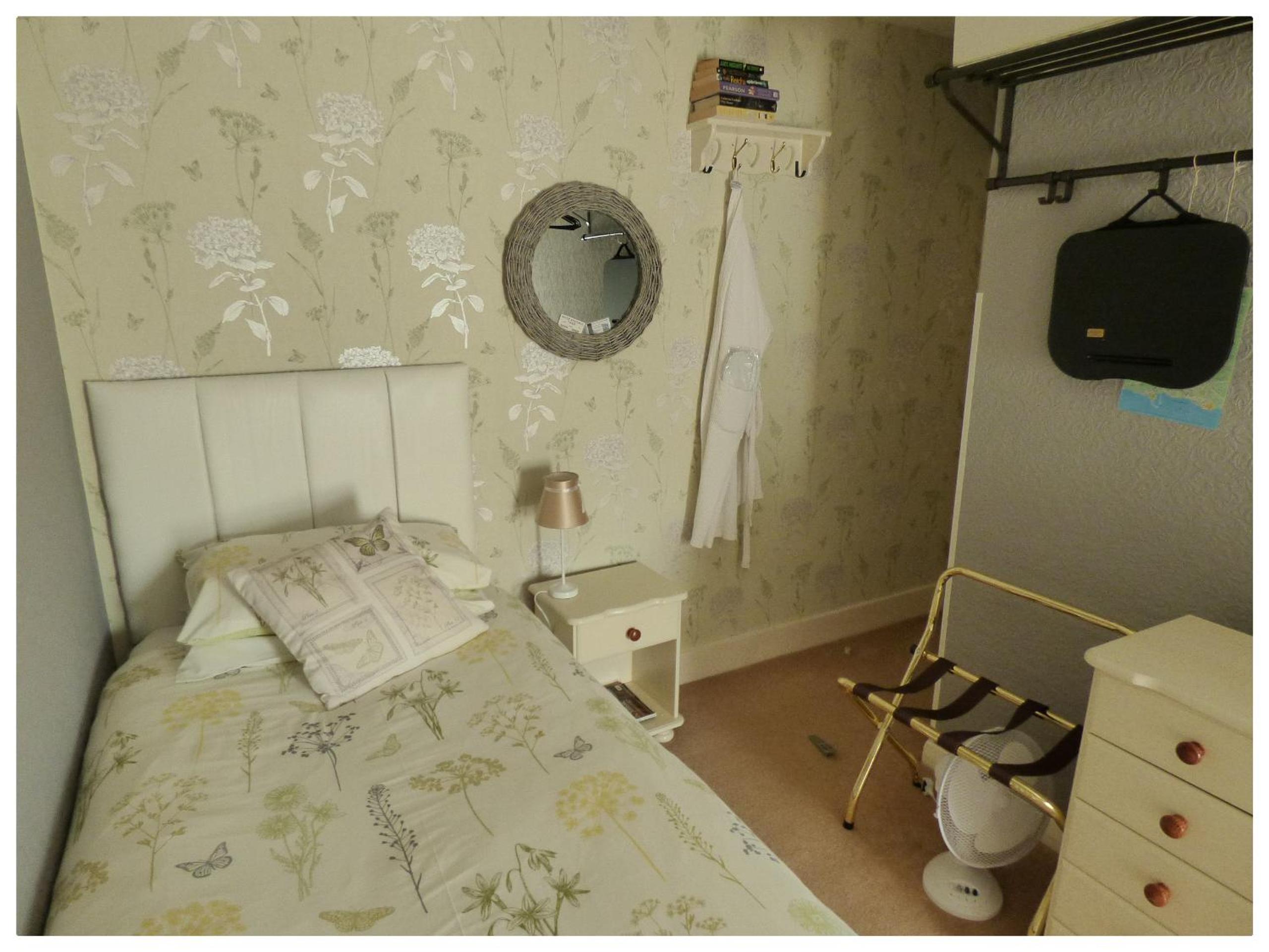 Maison Dieu Guest House