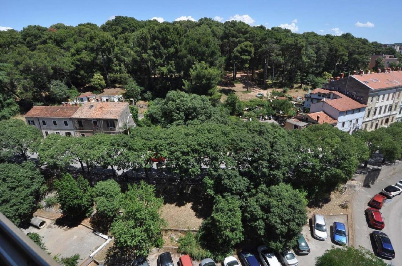 Pietas Iulia view 2