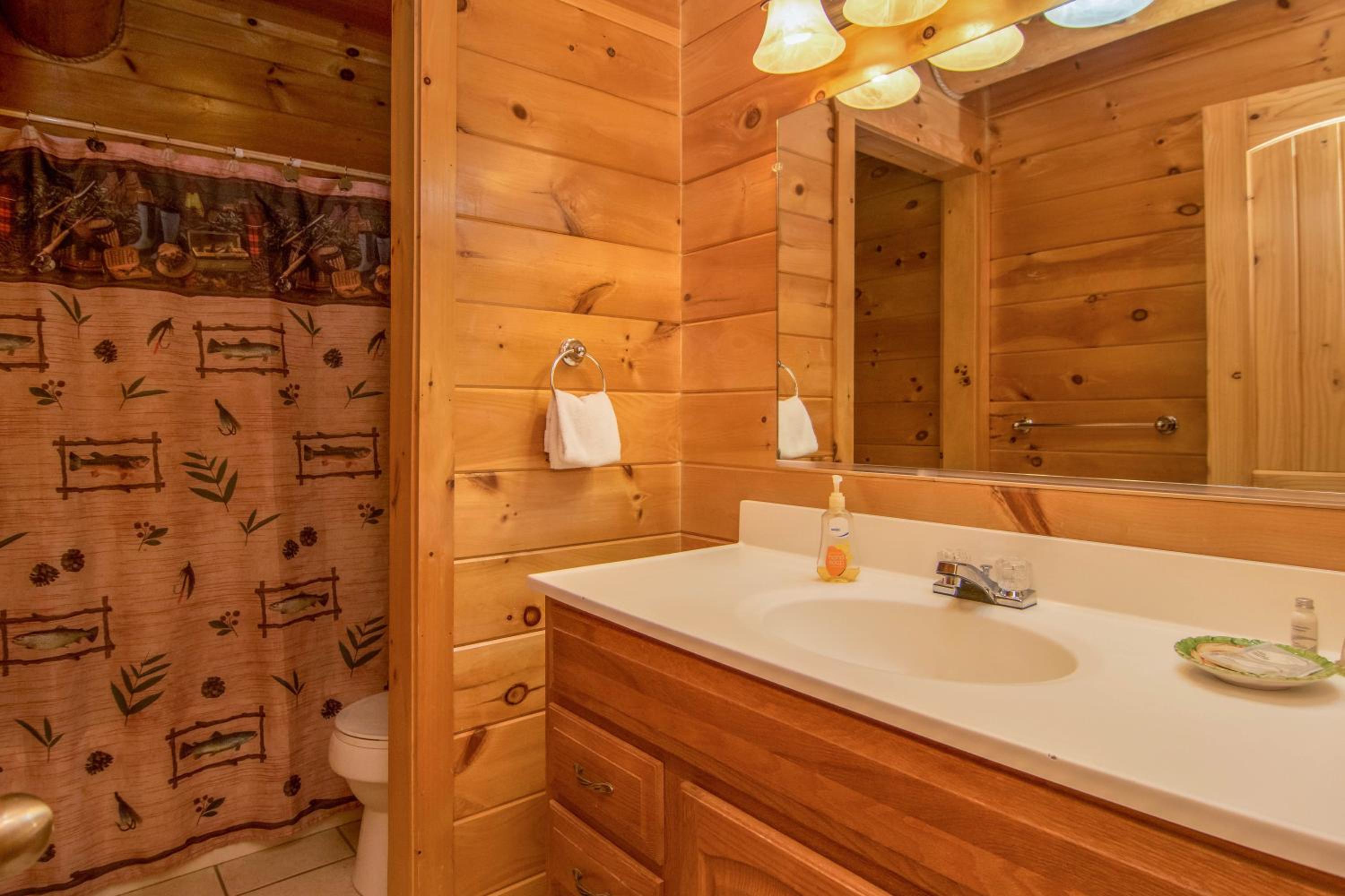 Moose Hollow Lodge