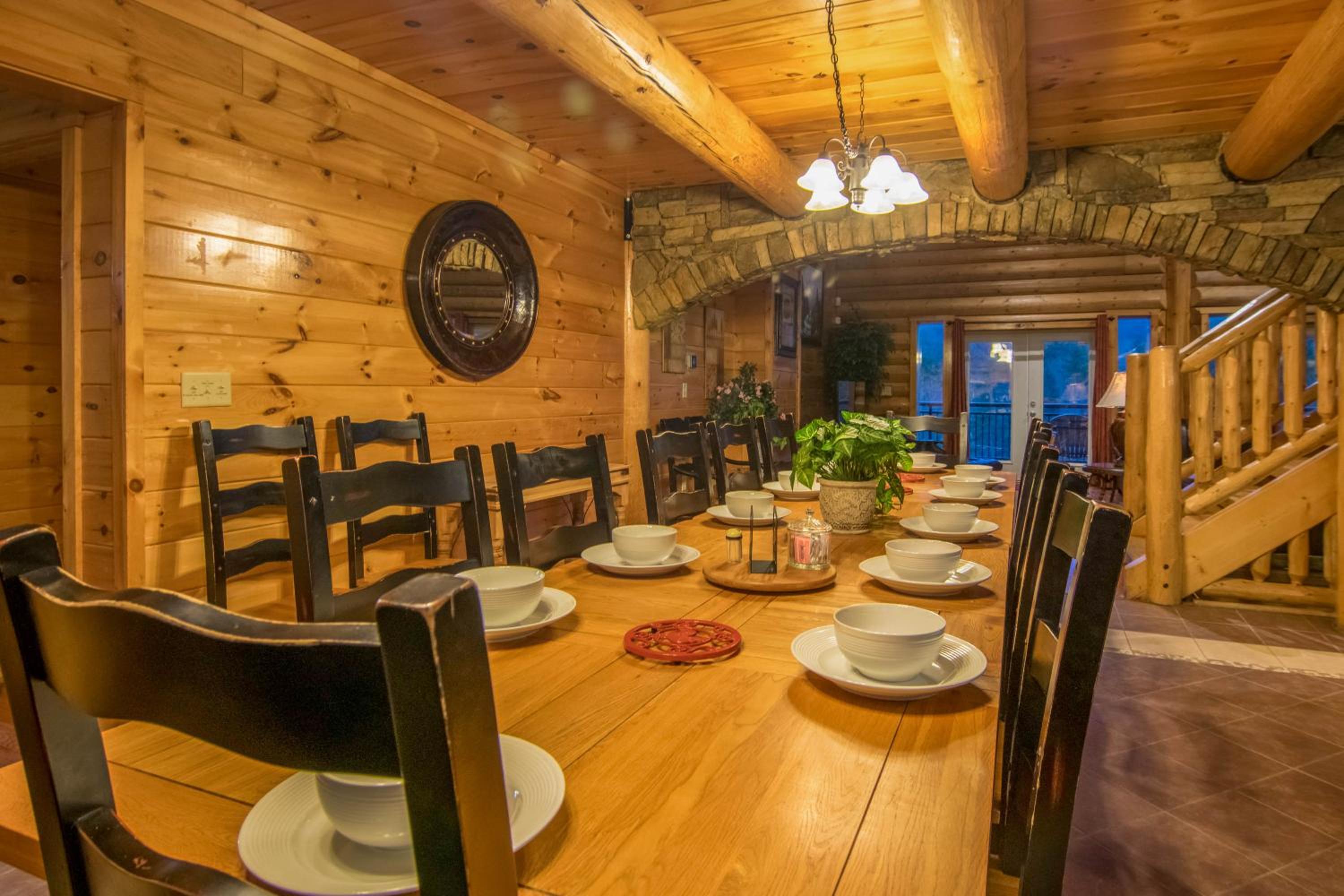 Moose Hollow Lodge