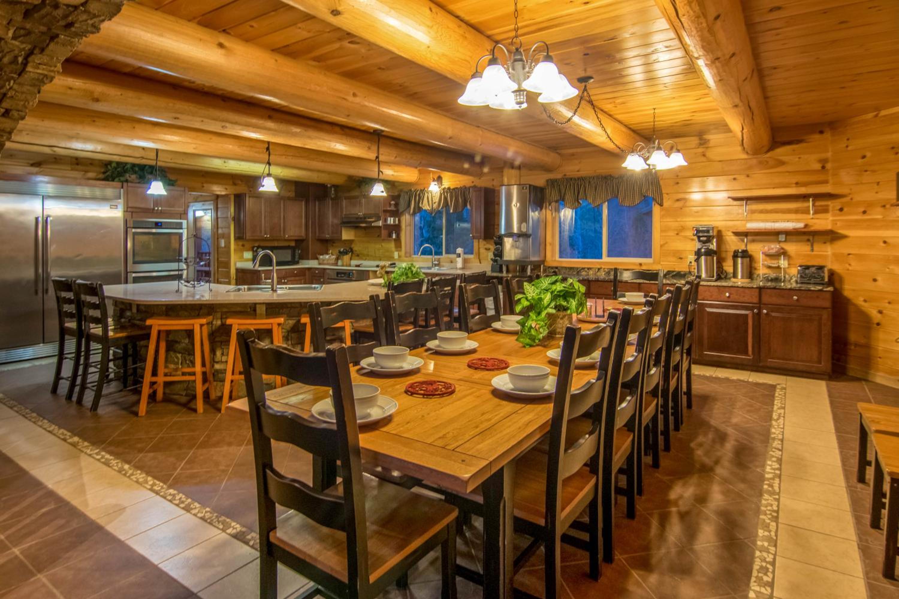 Moose Hollow Lodge