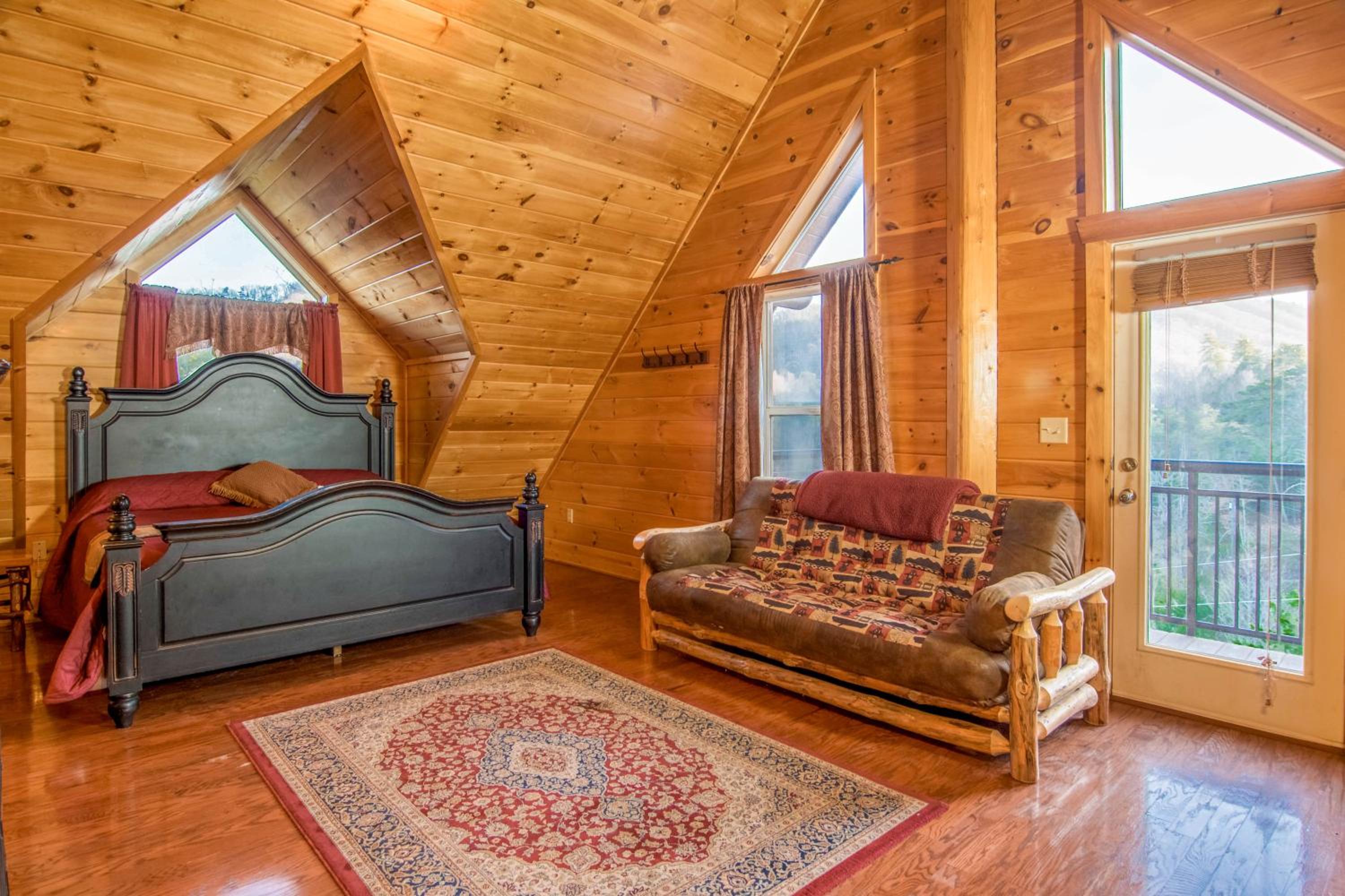 Moose Hollow Lodge