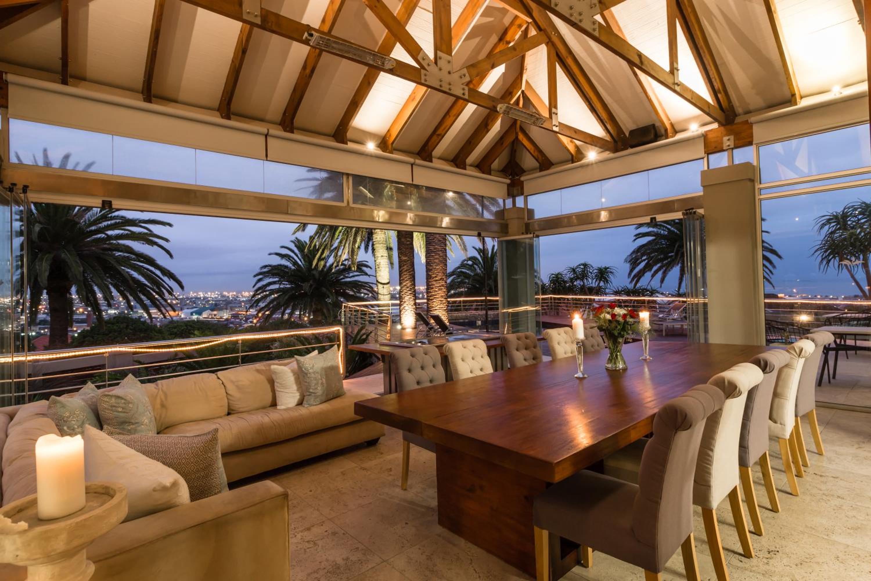 Island Way Villa