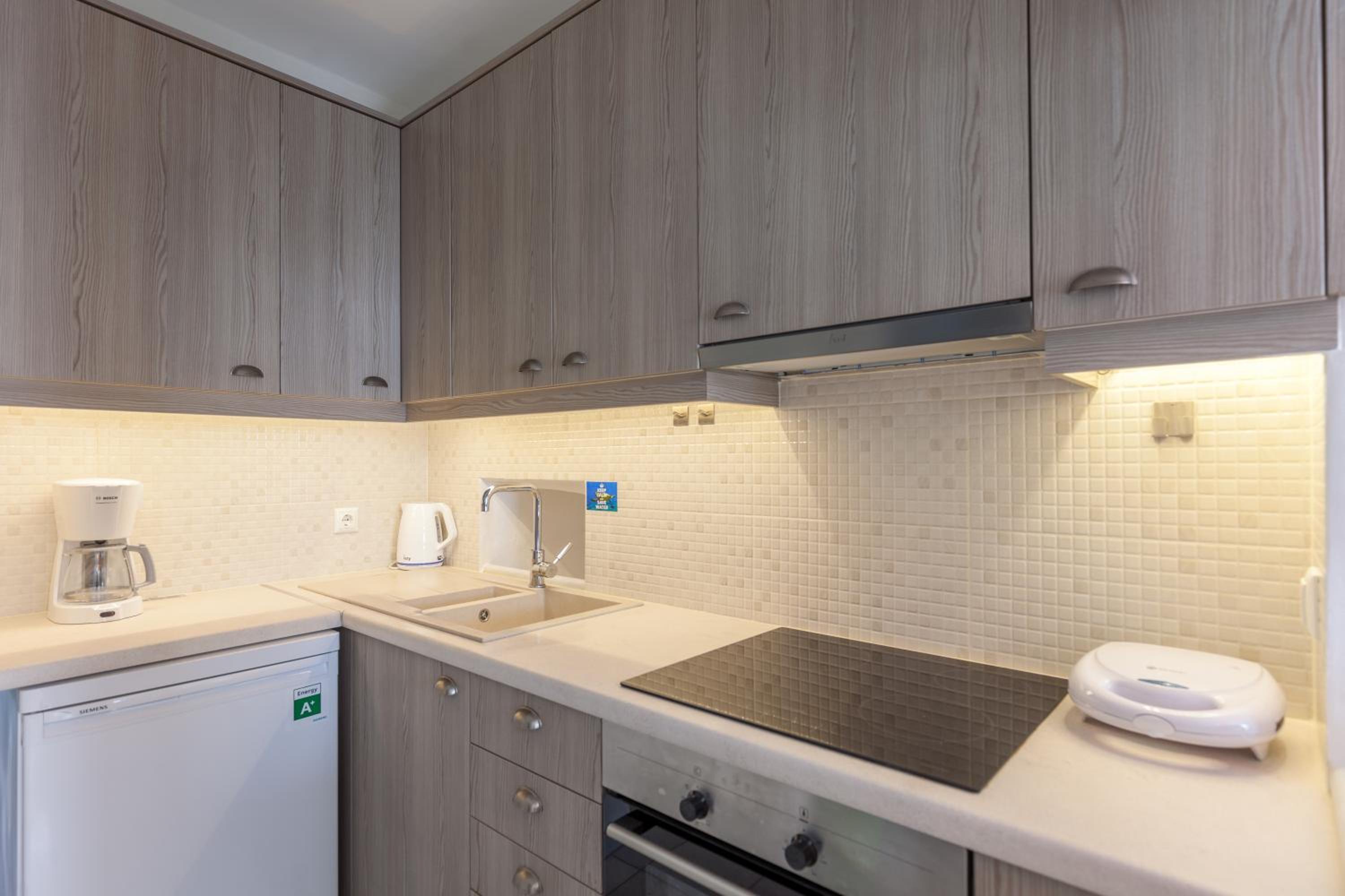 PEBBLES 1BD house with Sea View in the heart of Naousa photo 4