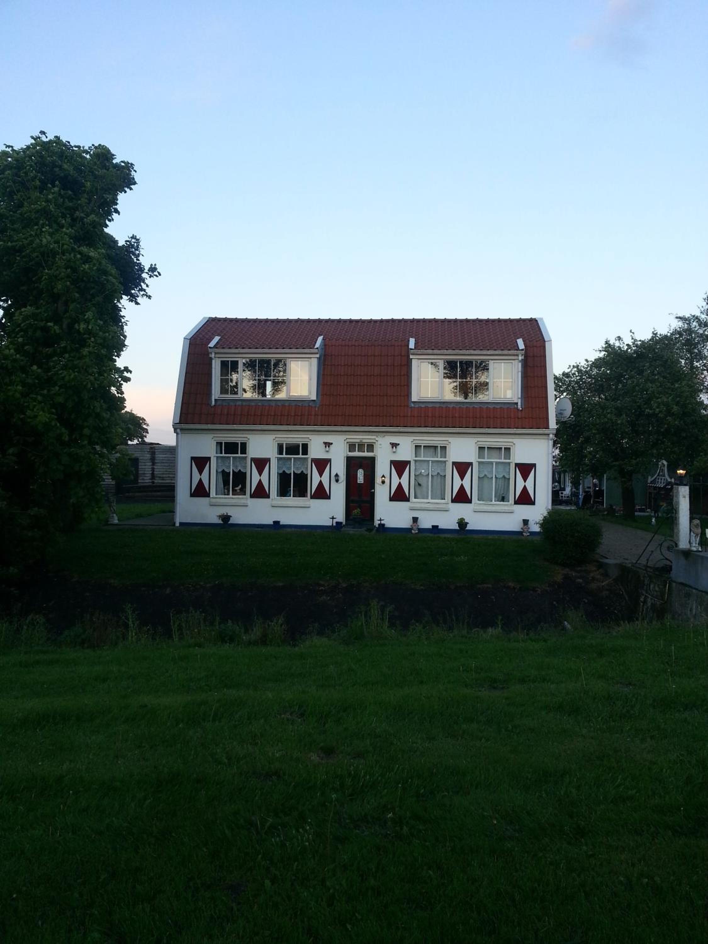 Photo 31