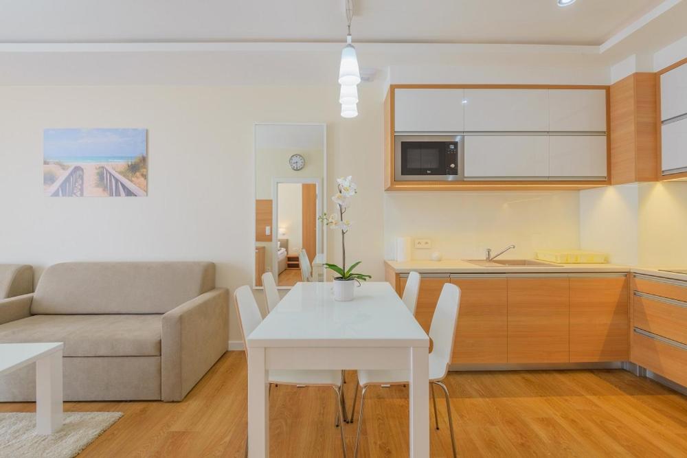 APARTAMENTY MIERZEJA - MARINA, Kąty Rybackie, 100 m od Zalewu Wiślanego, Bezpłatny Meleks