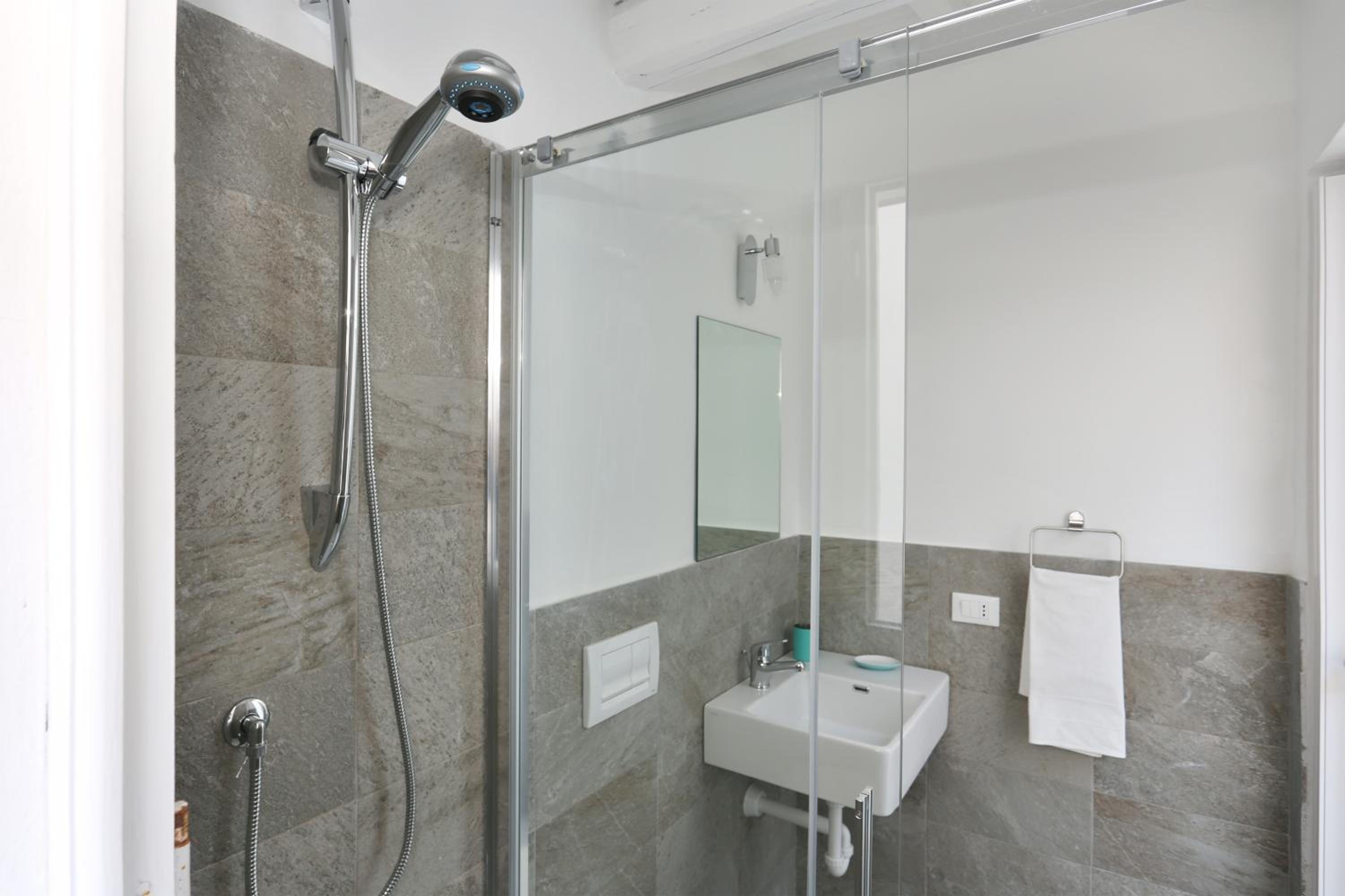 Viareggio Vacations - Lupori House - Property Image 33