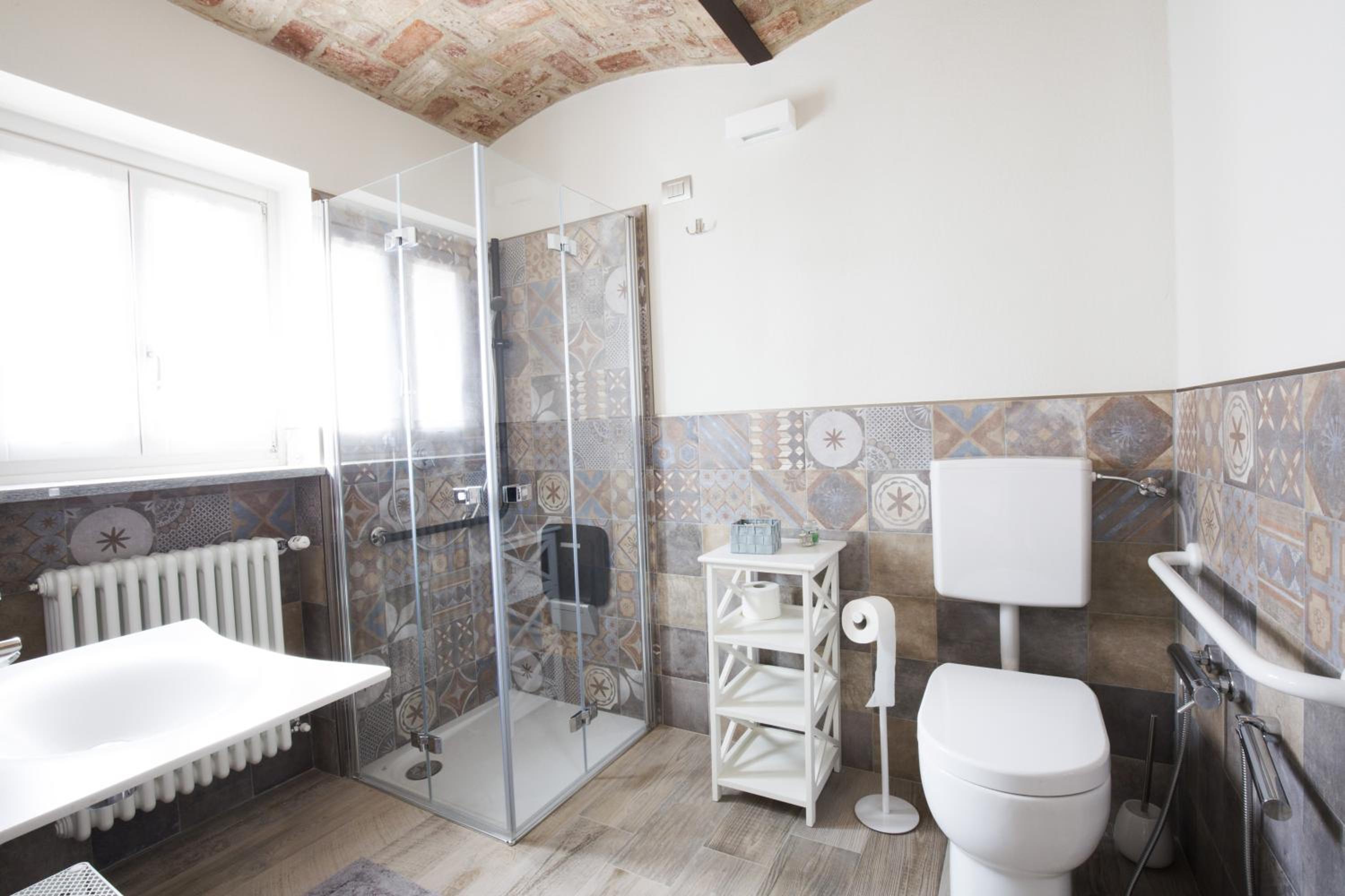 Roero Suite
