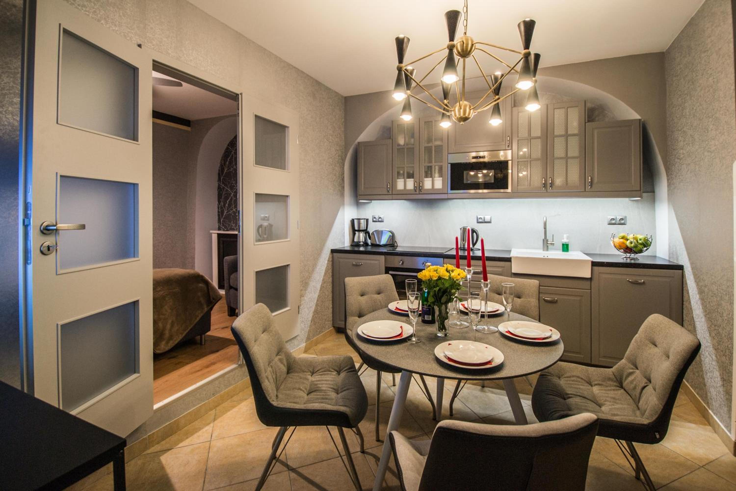 Unique Apartments 250m from the Charles Bridge