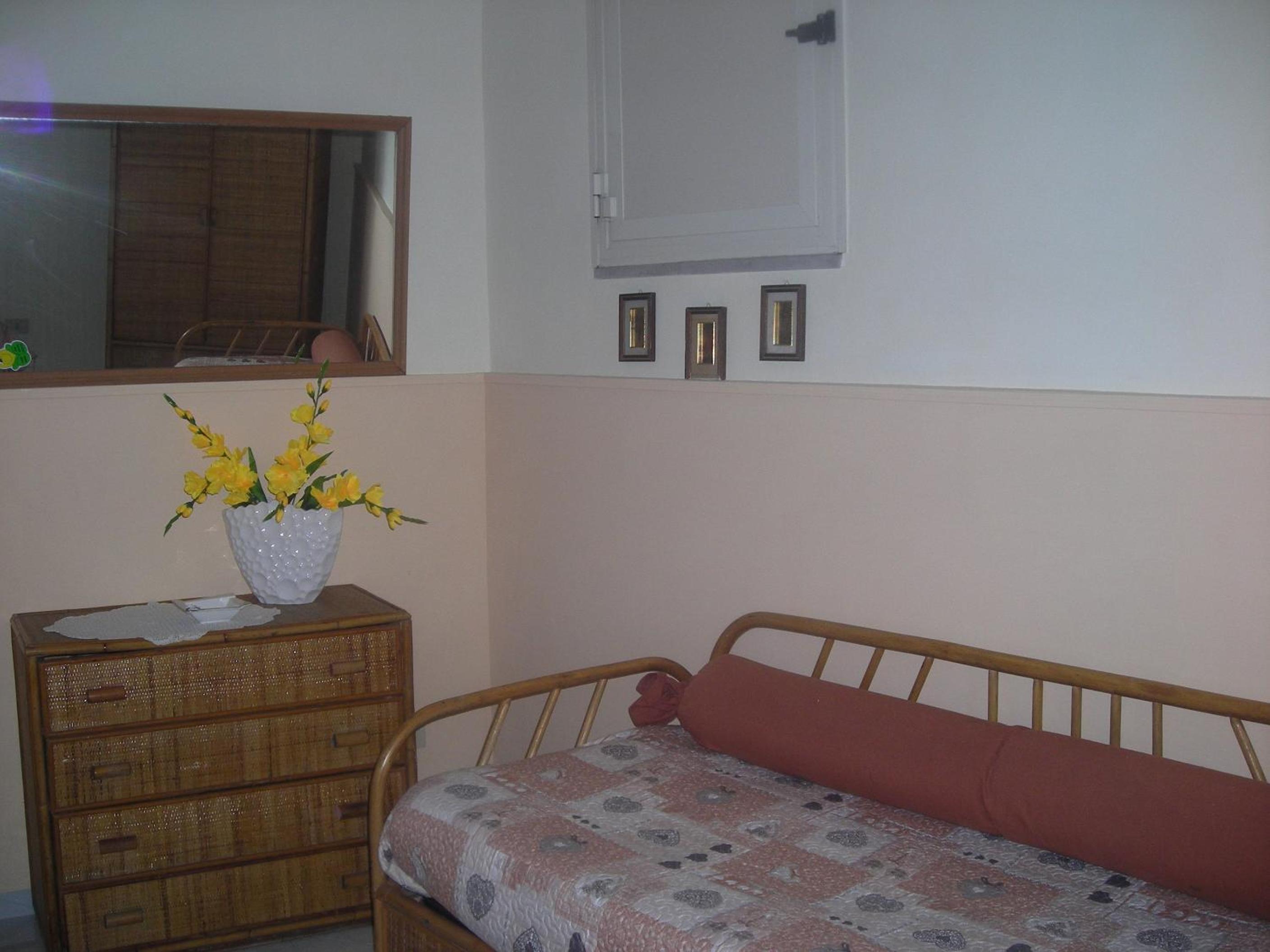 Photo 51