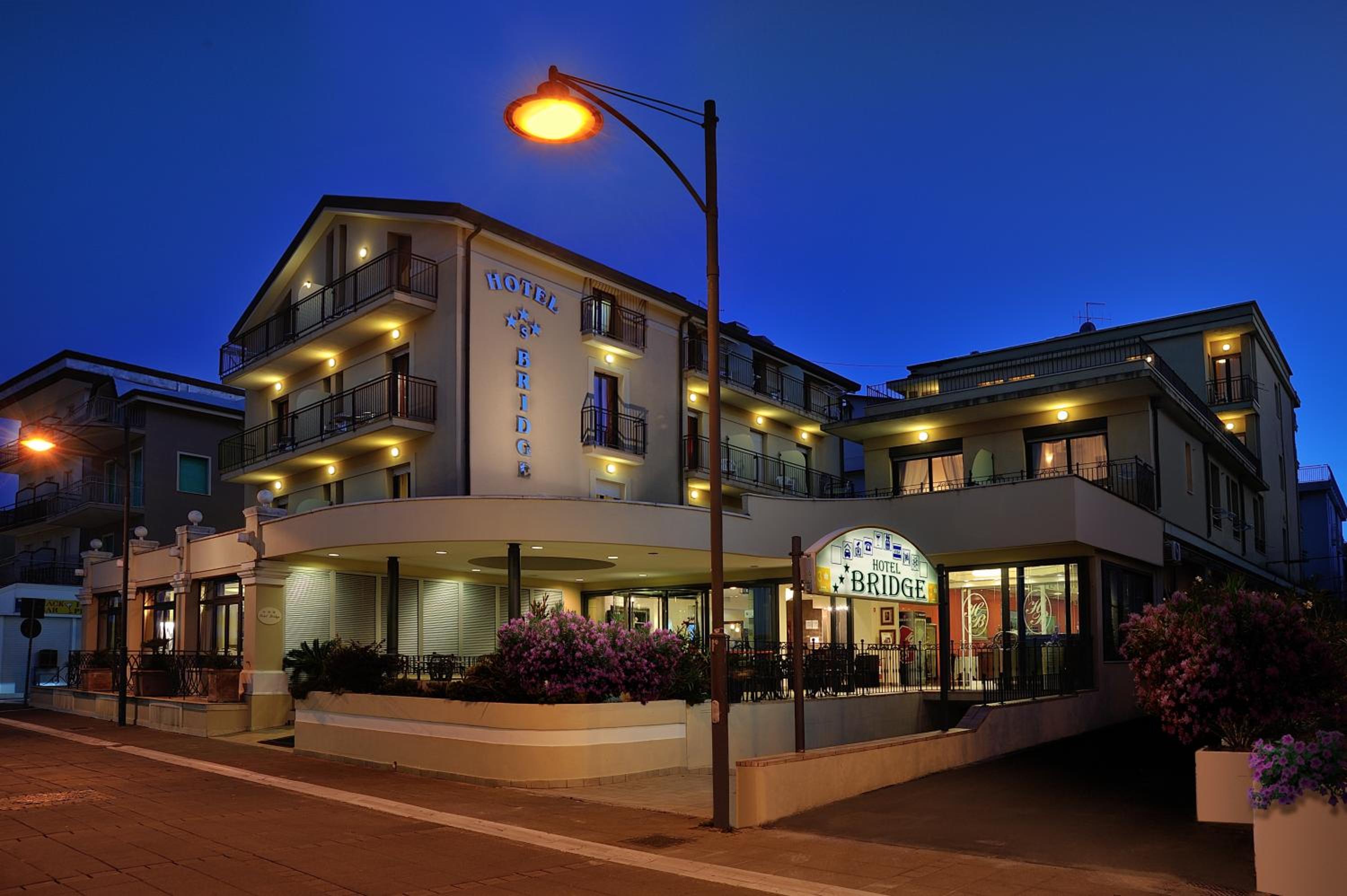 Hotel Bridge, photo 36