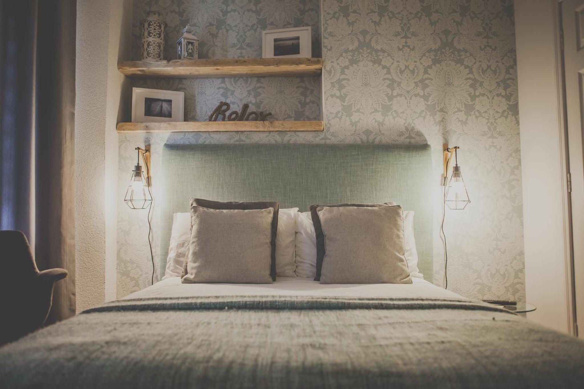 Antique House B&B