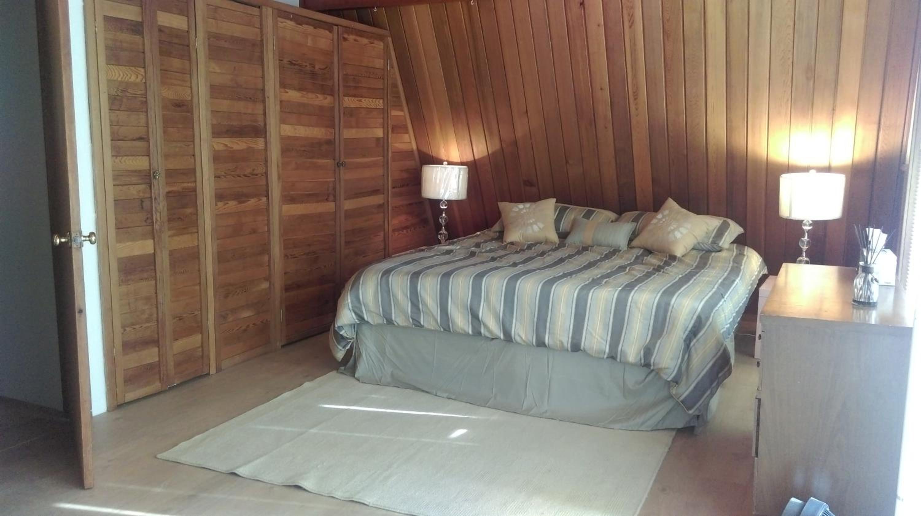 Gabriola Central B&B