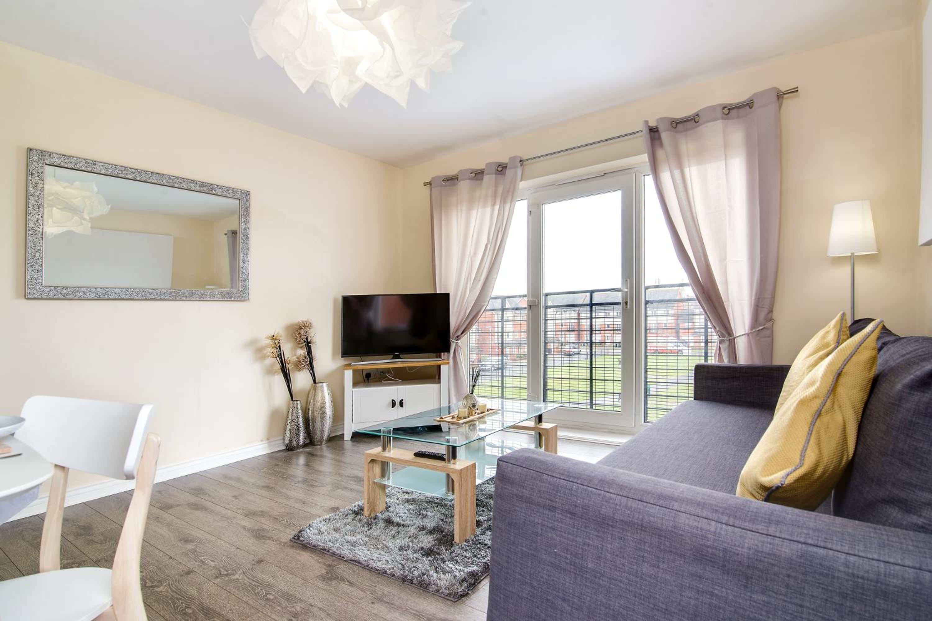 Wolverhampton City Stay II