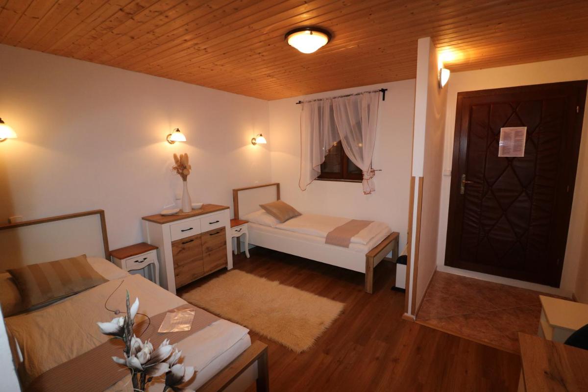 Hotel Zámecký penzion Rotunda - Image 1