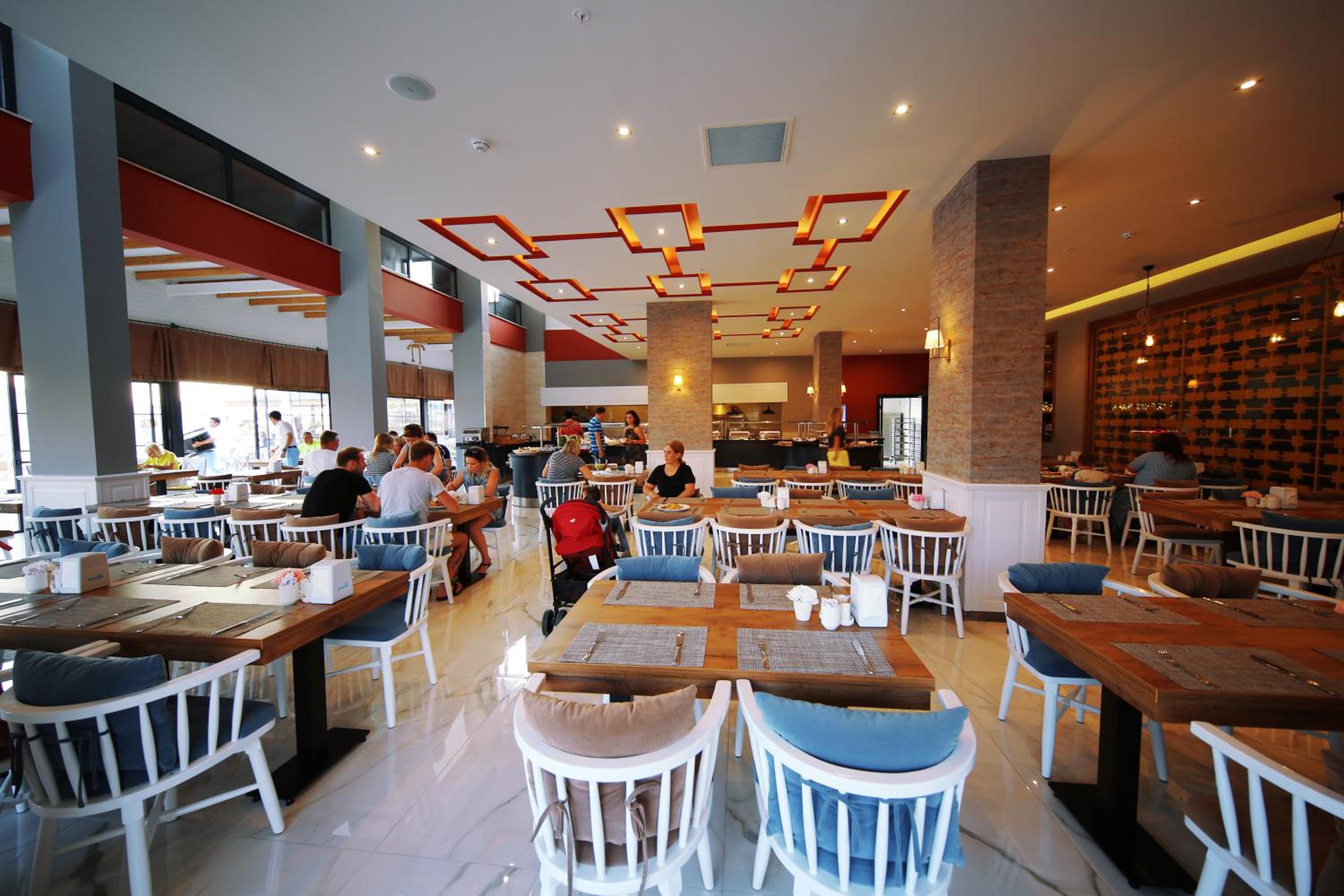 Sey Beach Hotel & Spa - Image 49