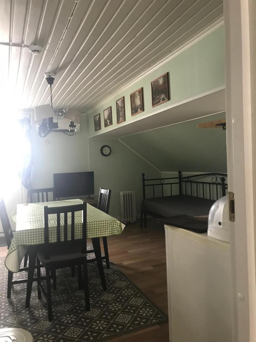 Box Bed & Breakfast view 3