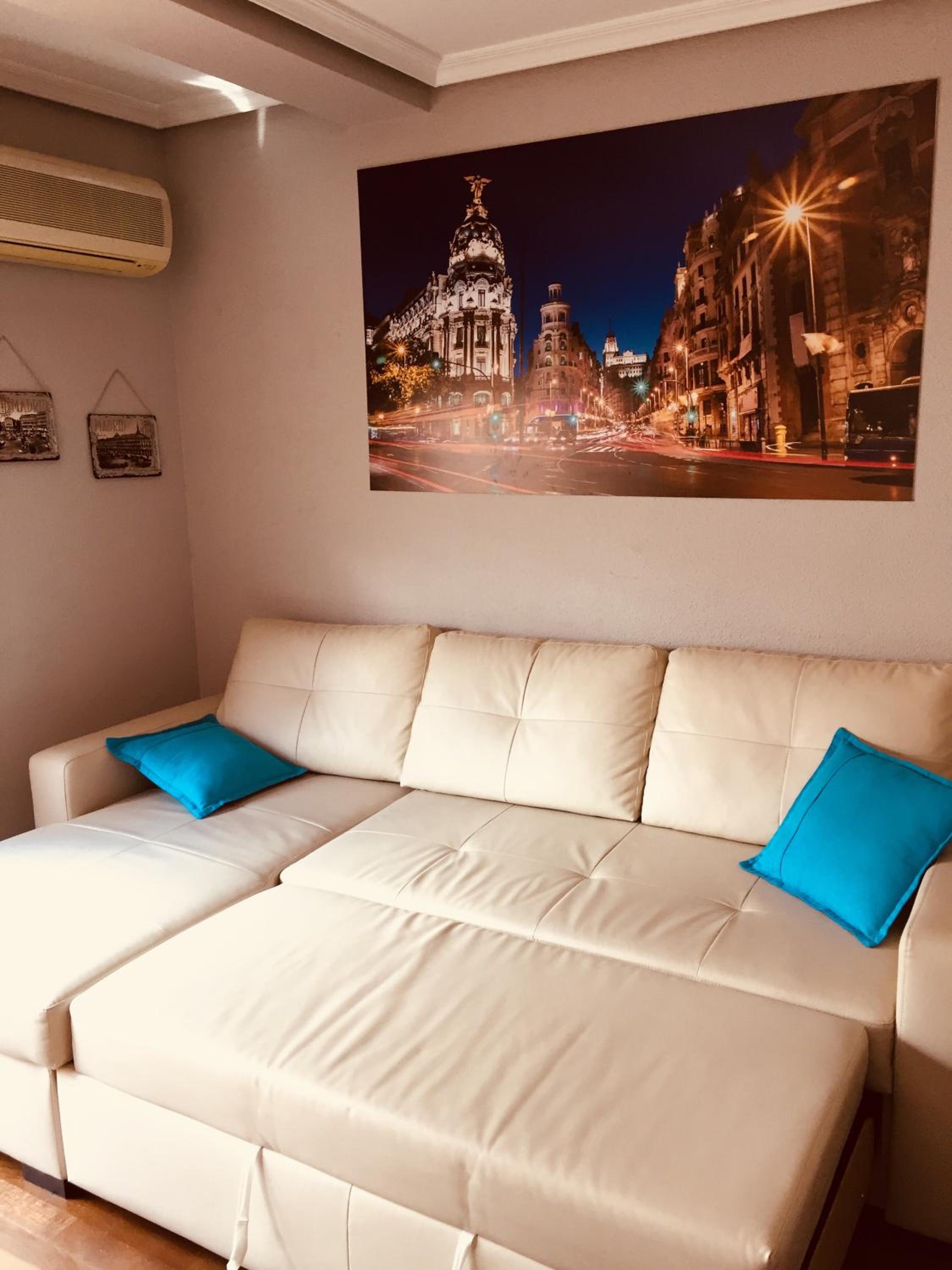 Apartments Madrid Principe view 5