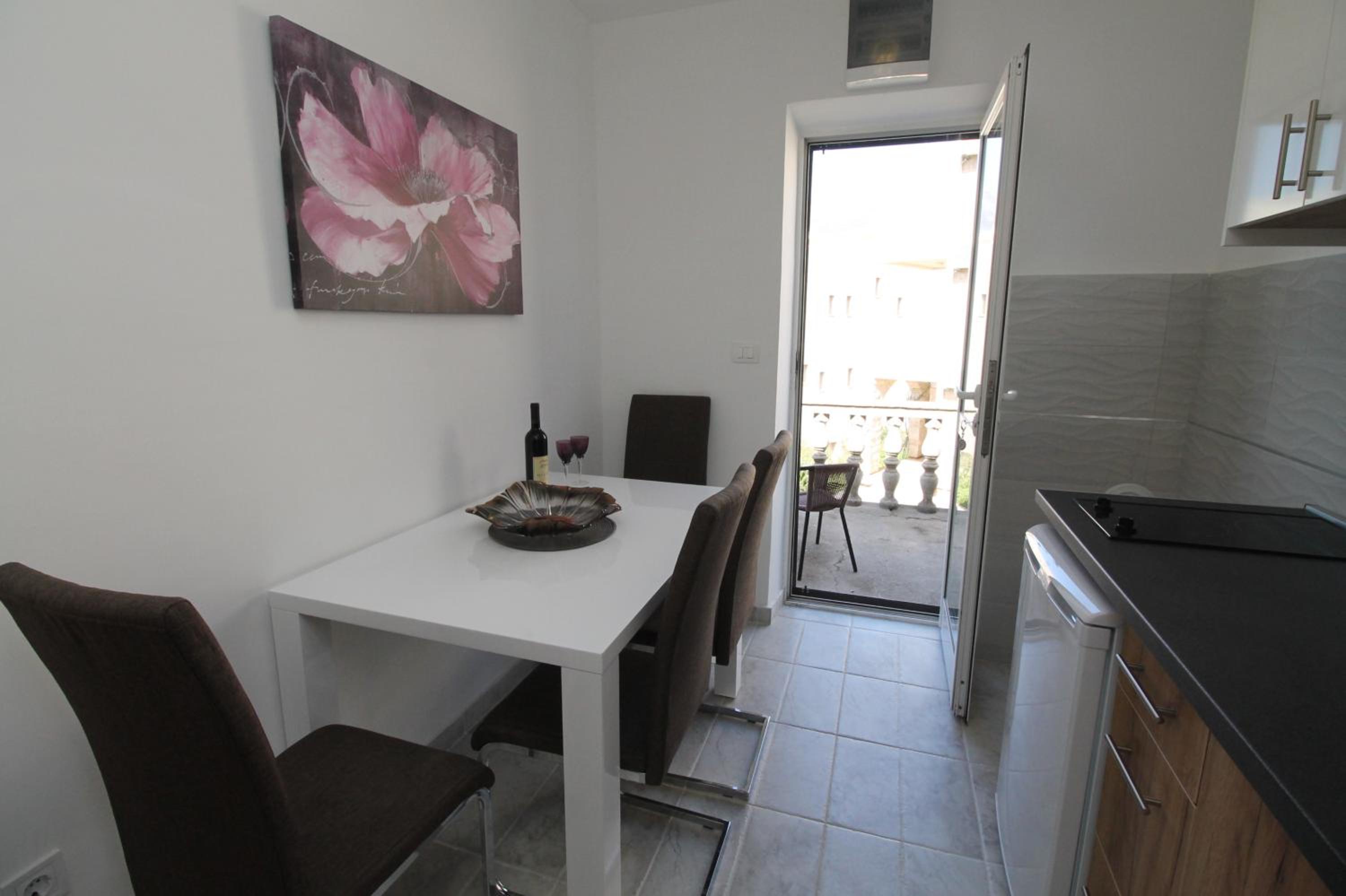 Luxury Apartment Stefan view 5