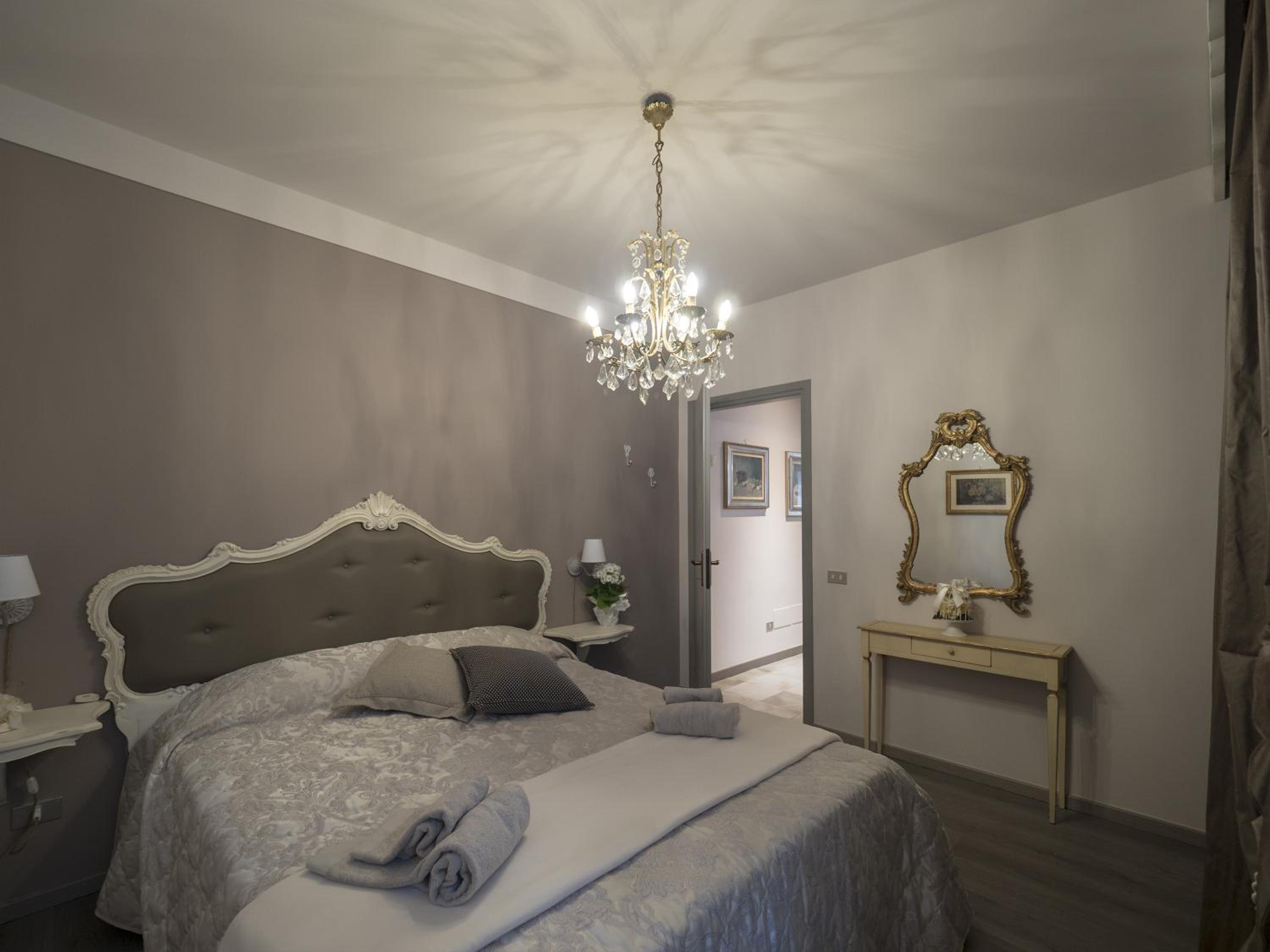 Sweet Home photo 3