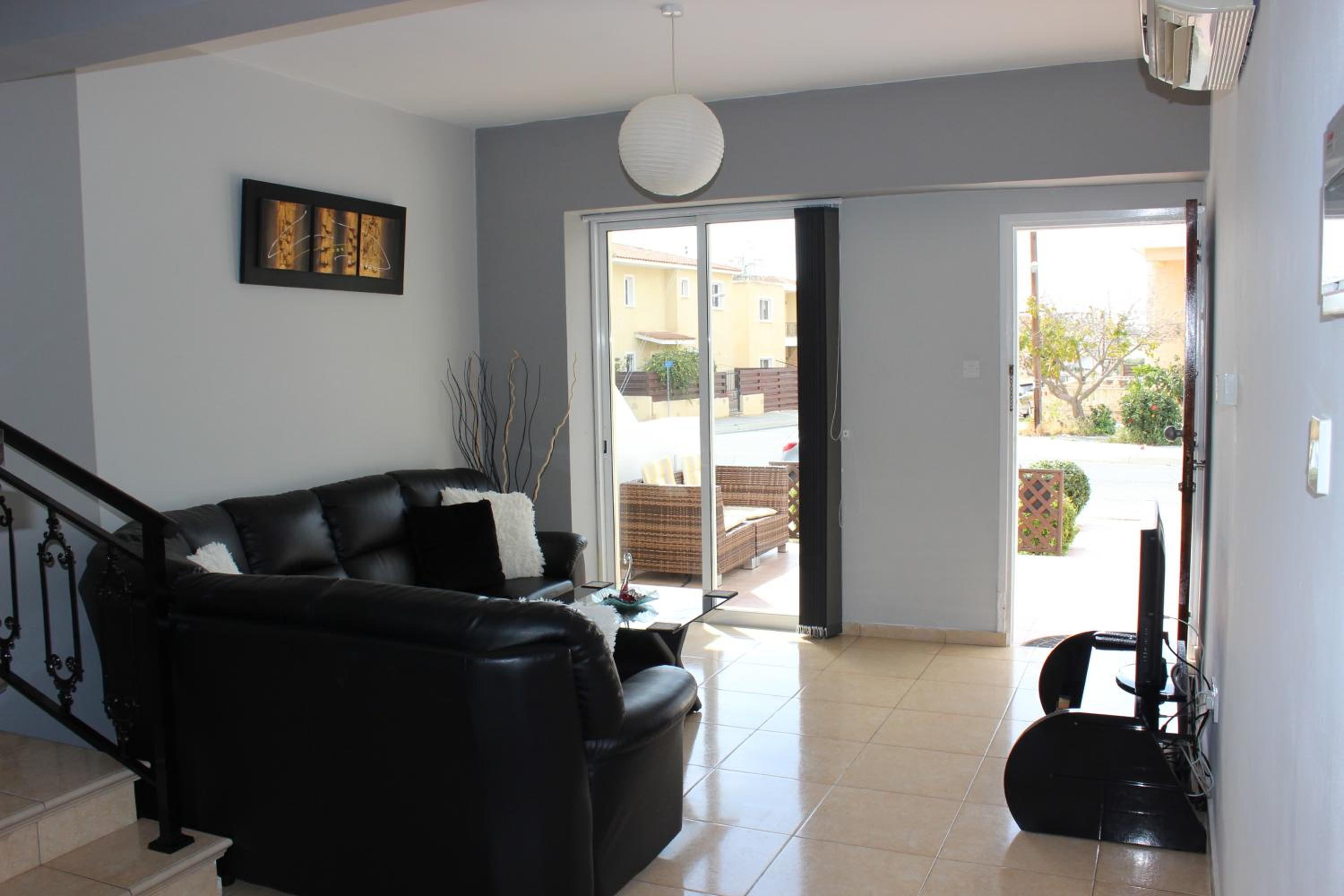 Diana Townhouse 2