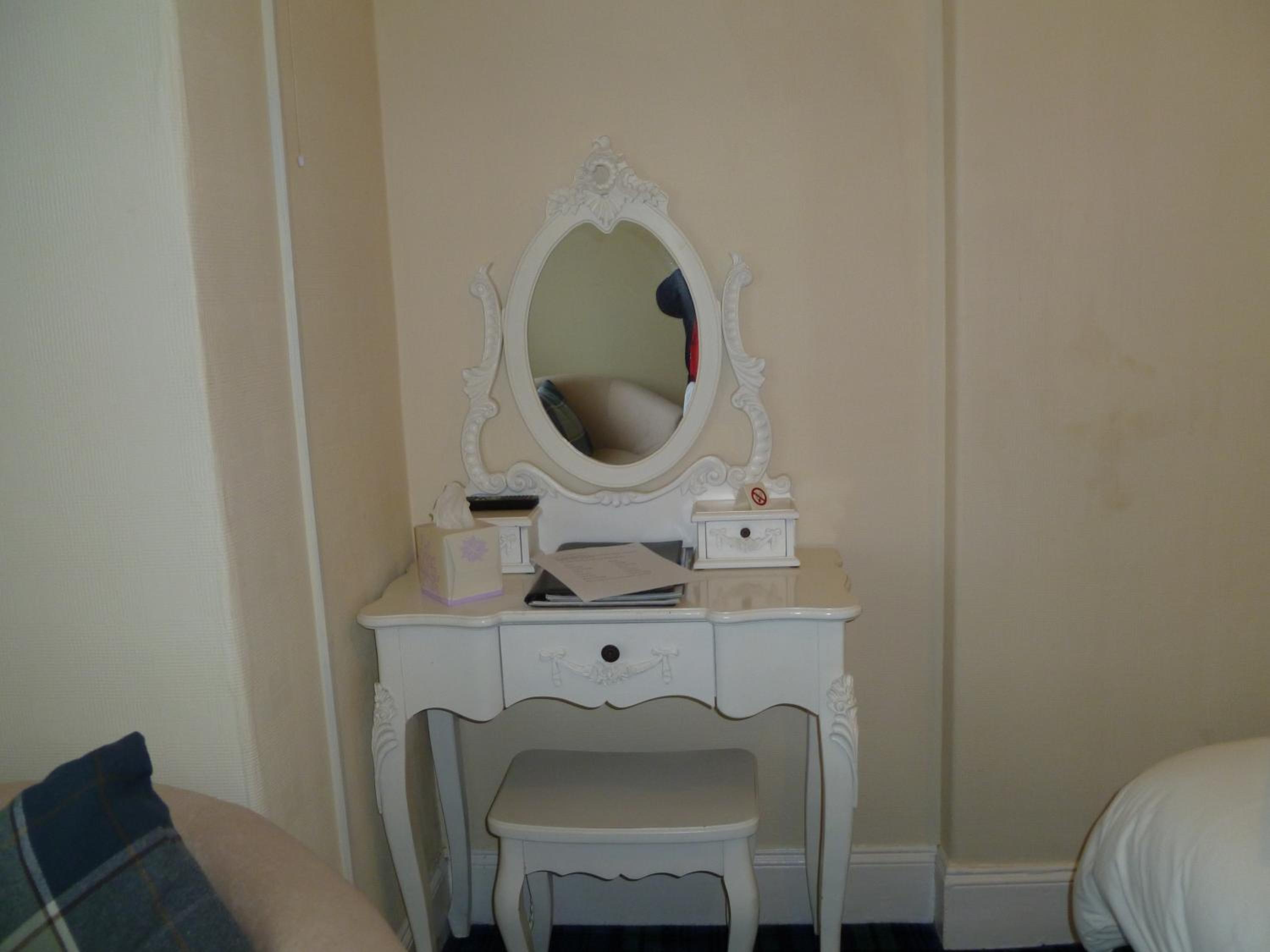 Gretna Green Vacations - Greenlaw Guest House - Property Image 51