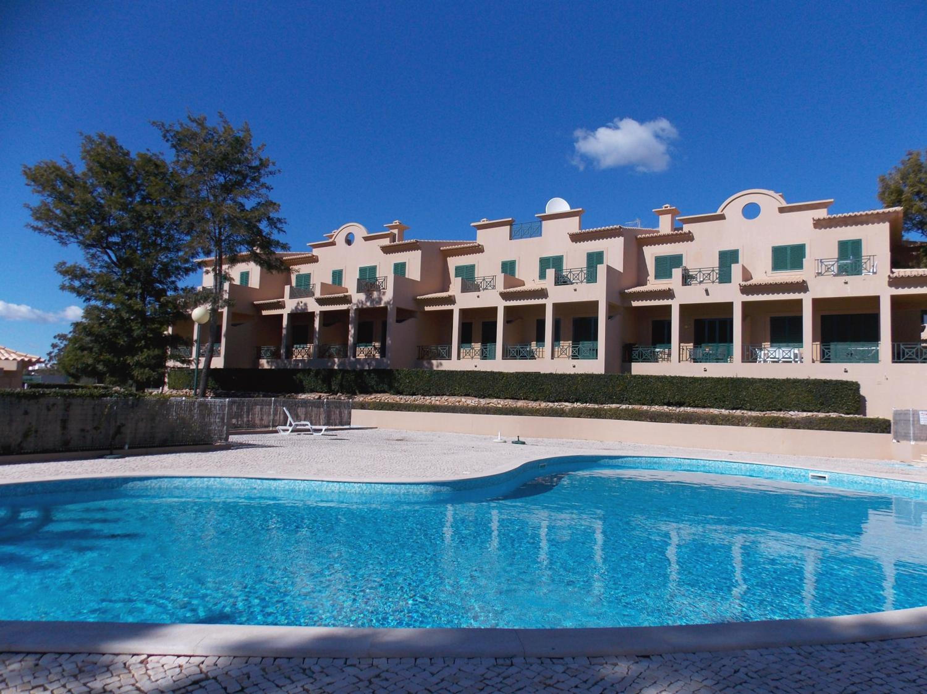 Charming Villa Albufeira view 3