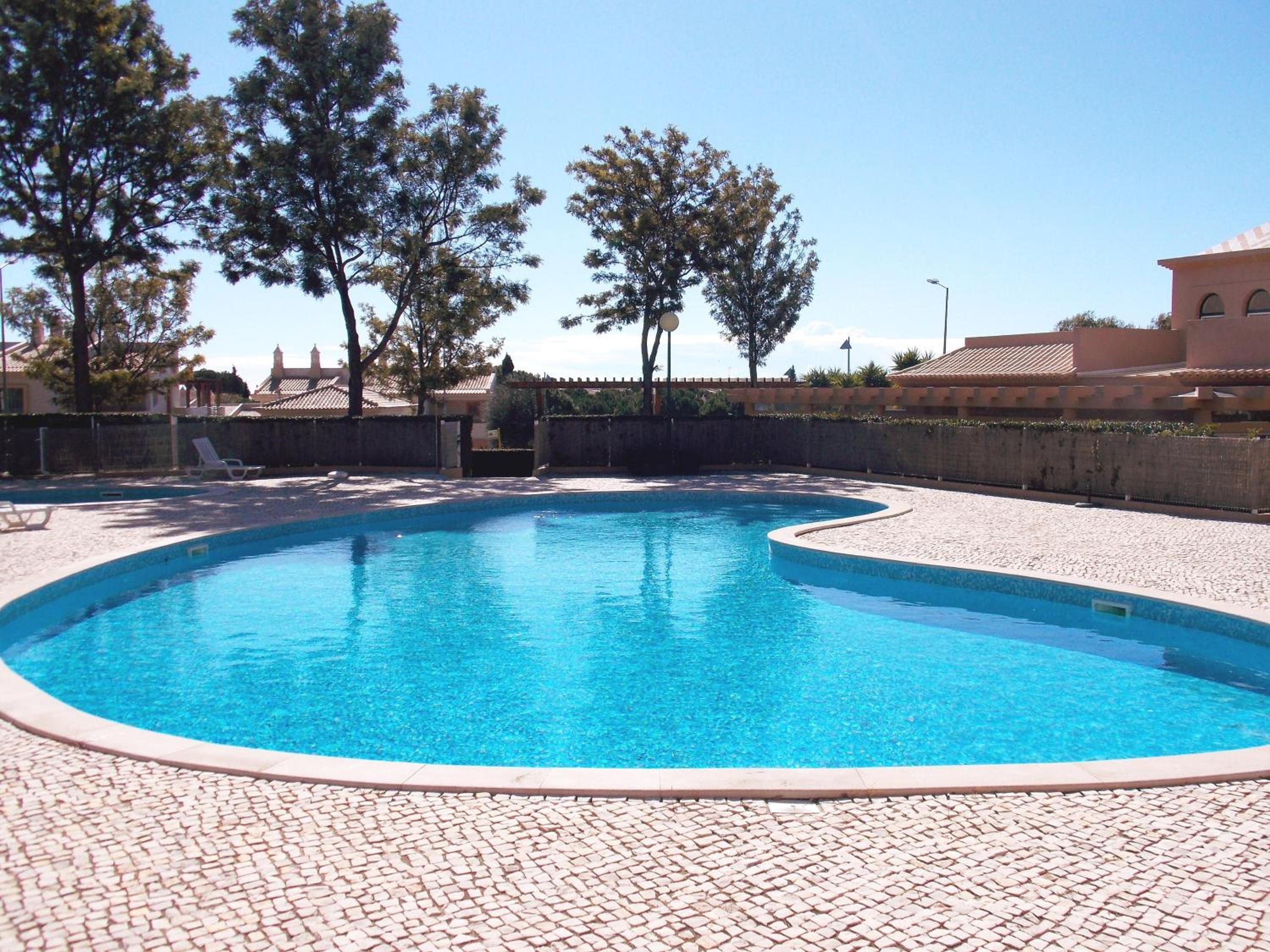 Charming Villa Albufeira view 2