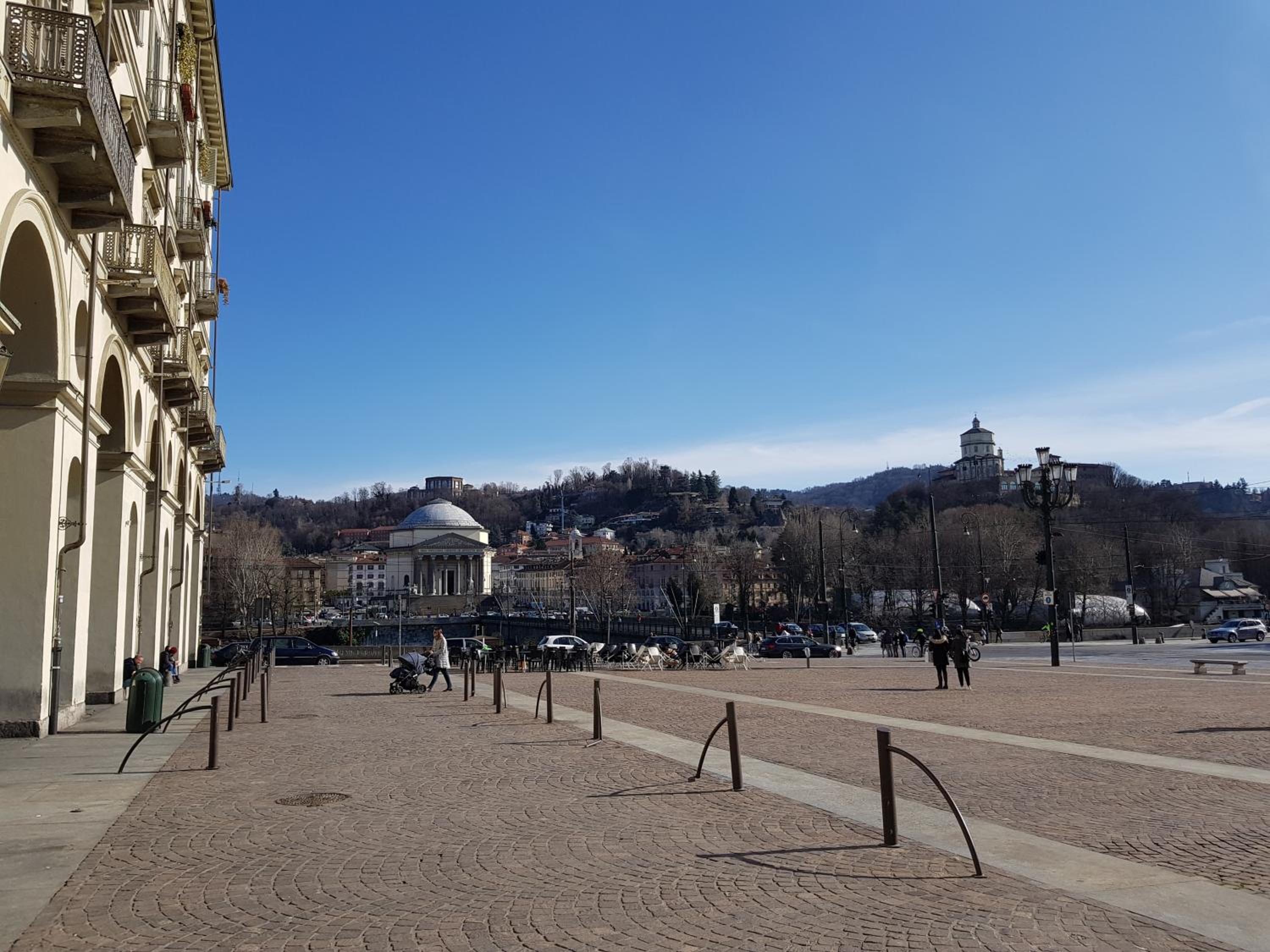 Vittorio 21 view 3