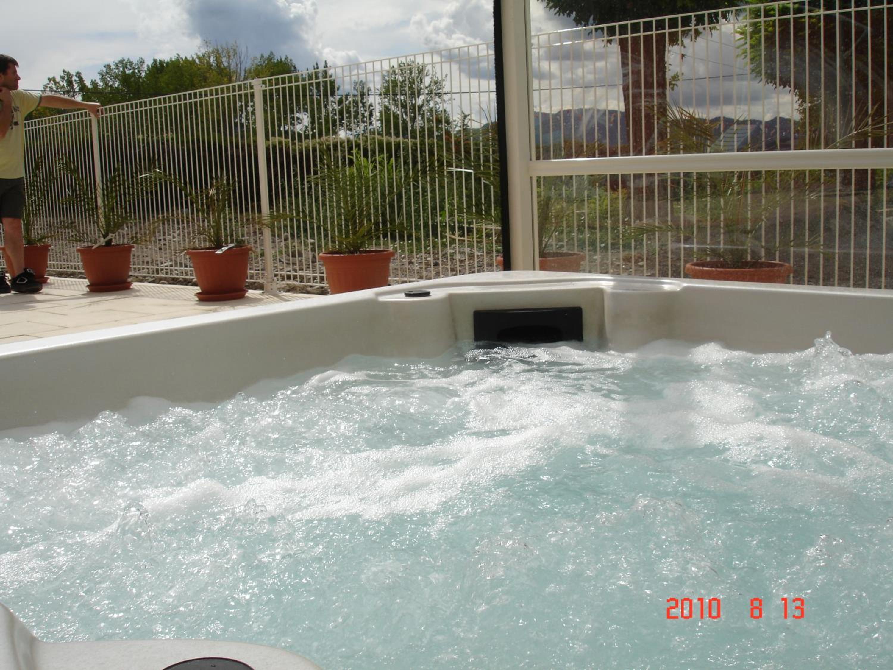 Jacuzzi