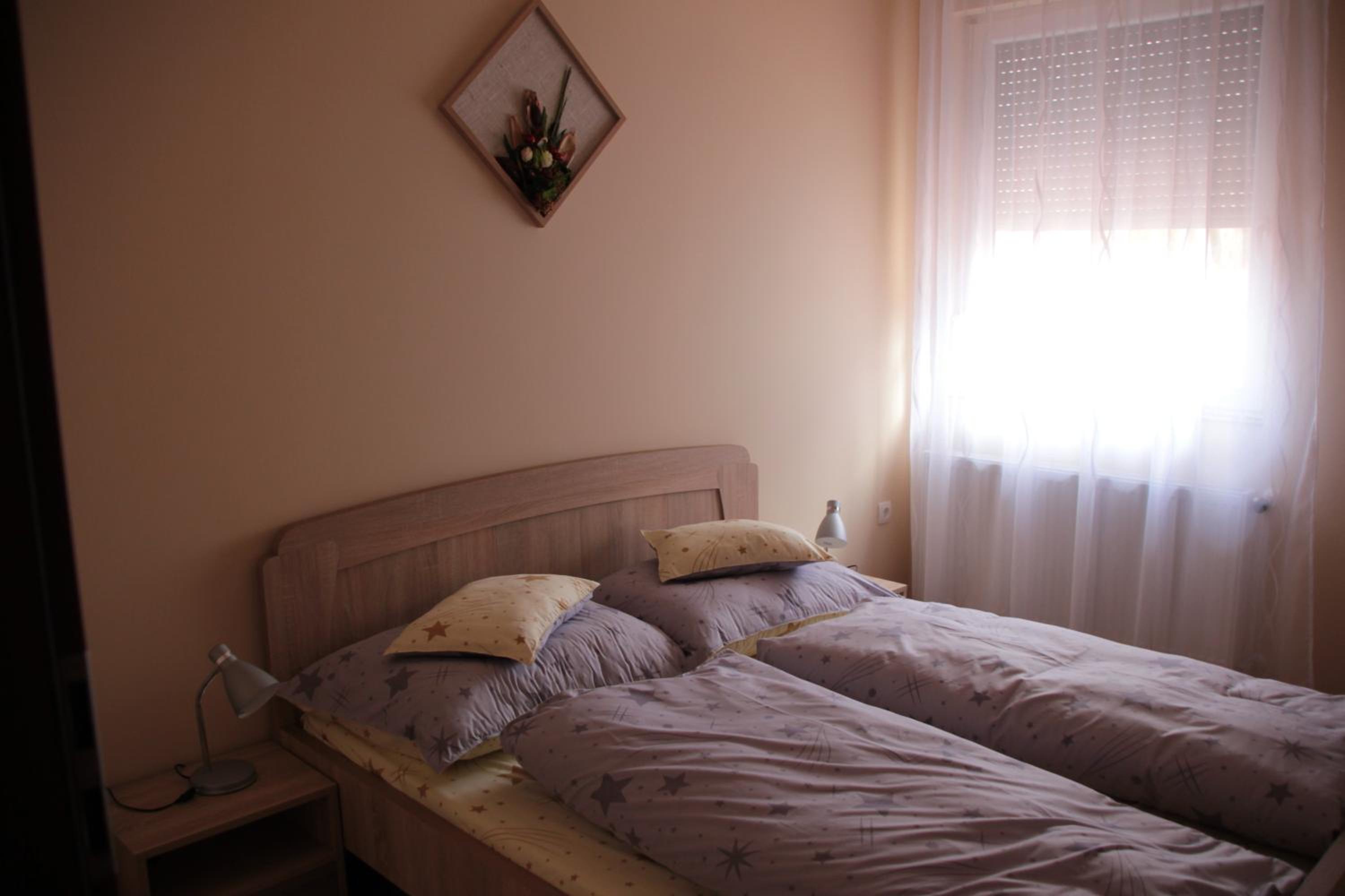 Photo 56