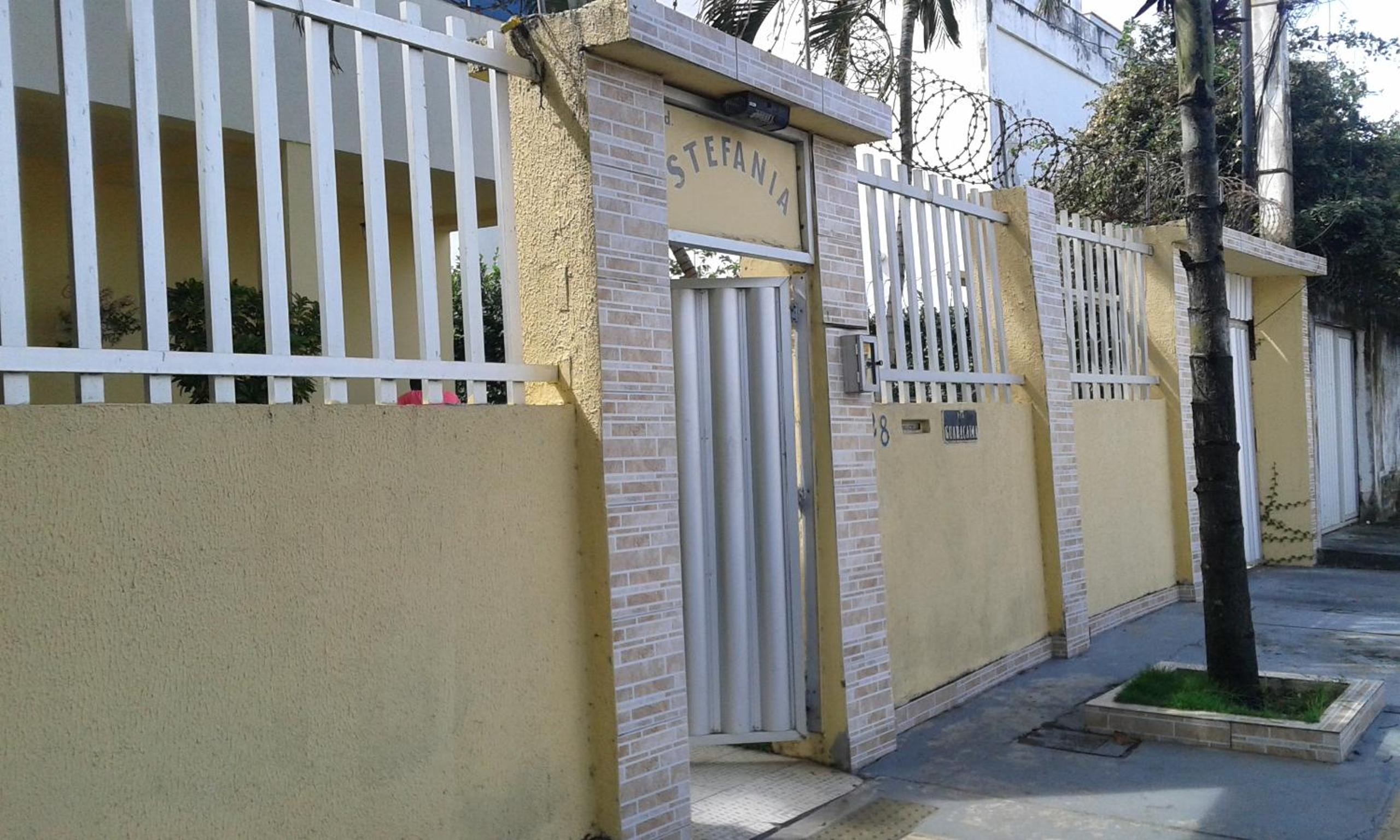 Ótima Localização Apartamento 2 Quarto ORLA PIATÃ Em Condomínio