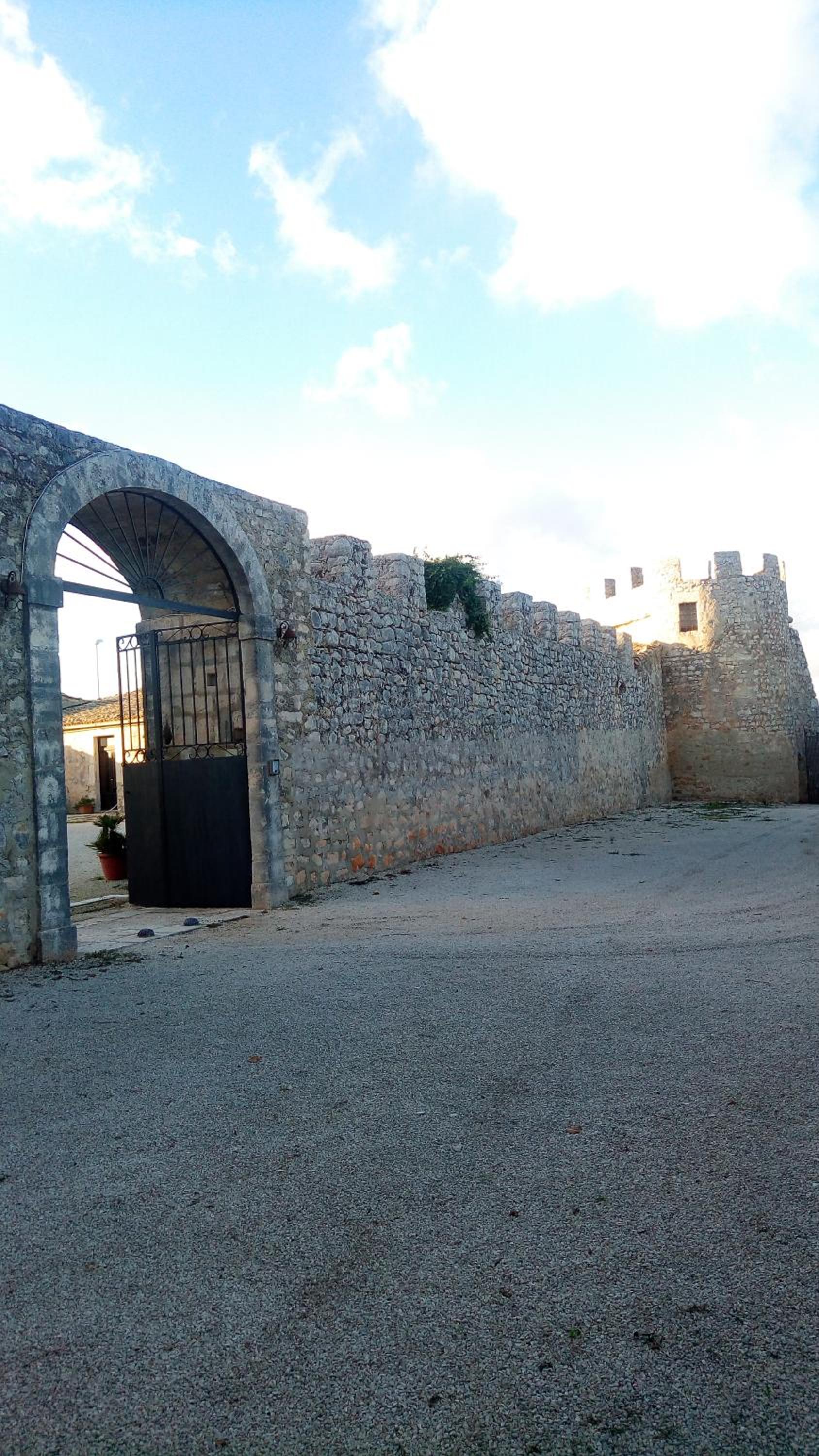 Torre Rodosta