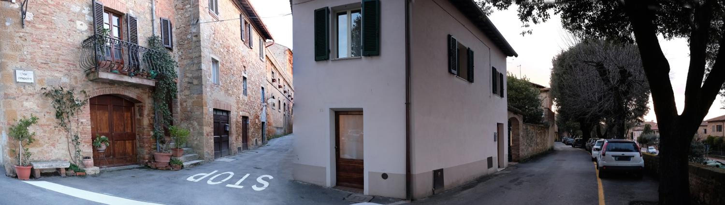 Oliviera Camere view 2