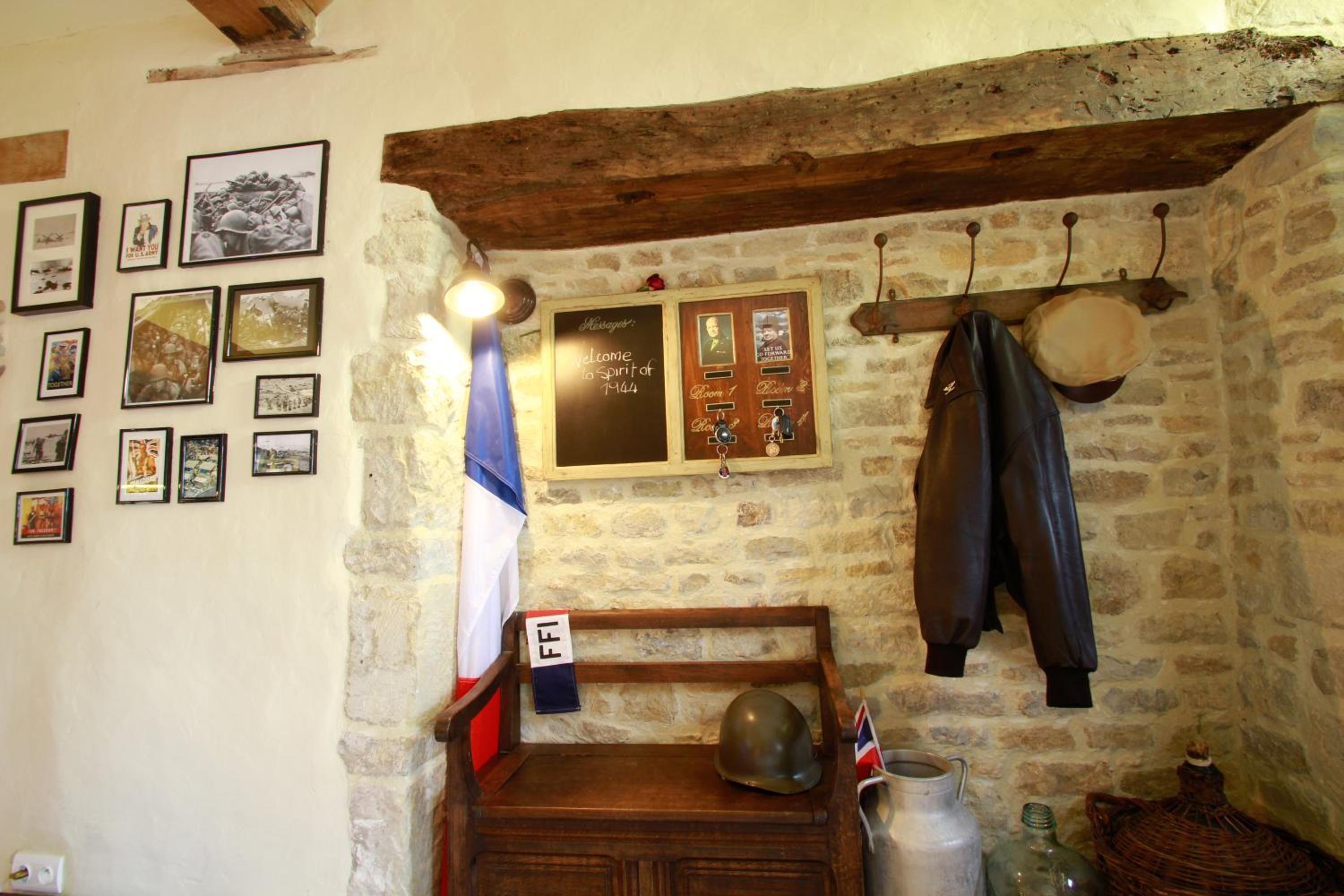Photo 42