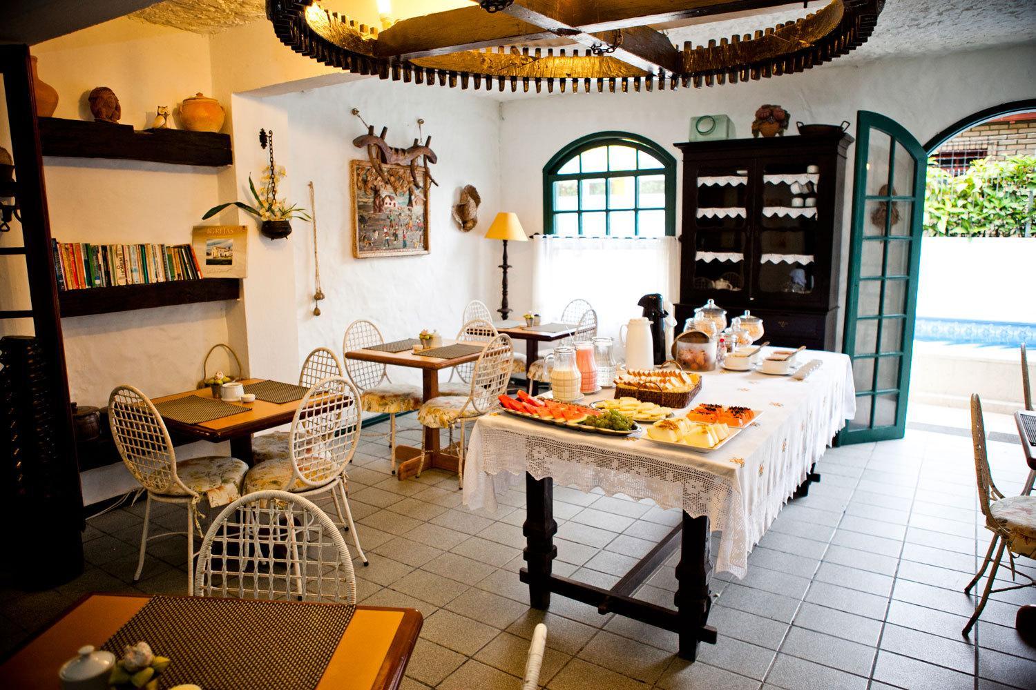 restaurant