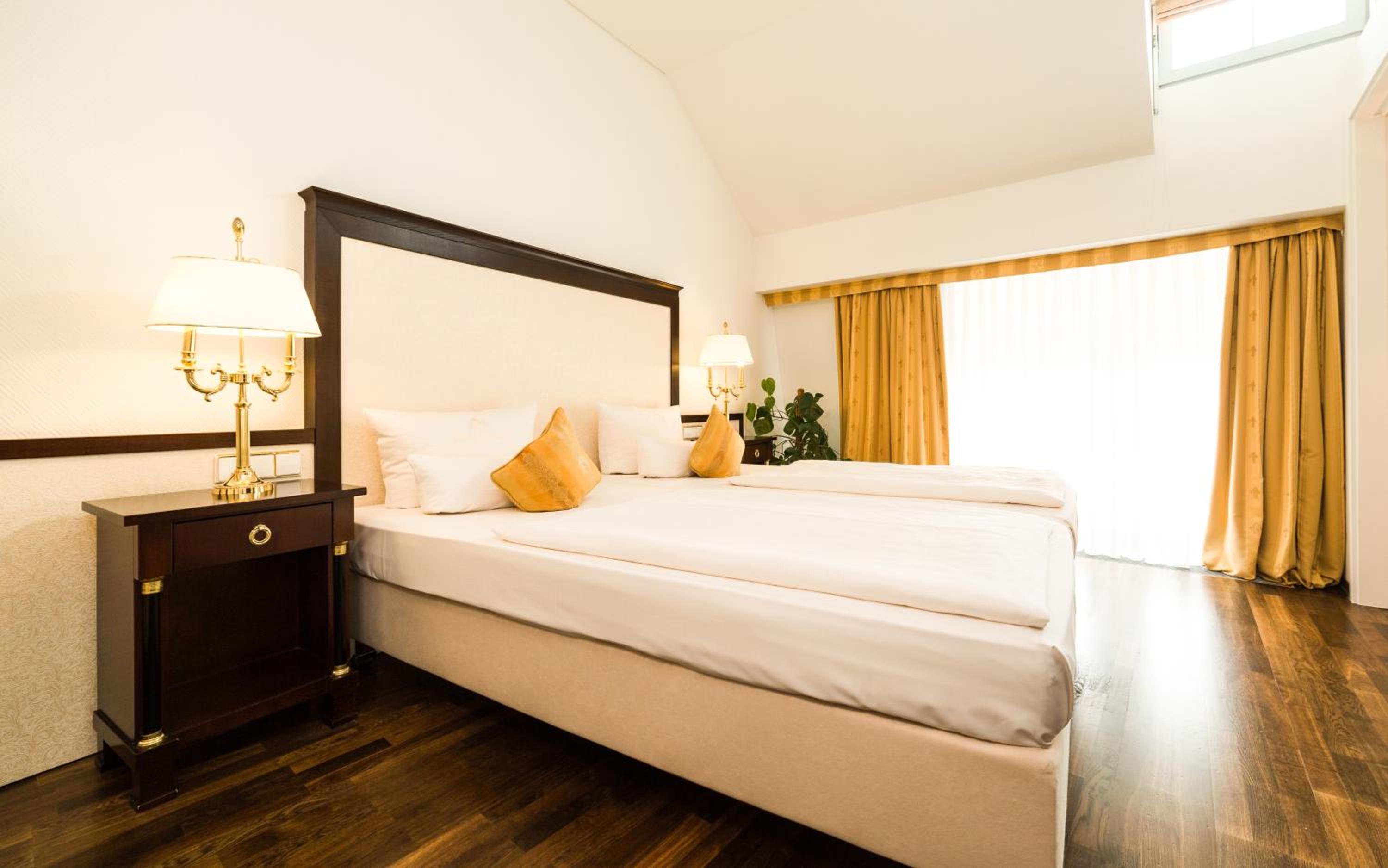 Hotel Suitess - Image 5